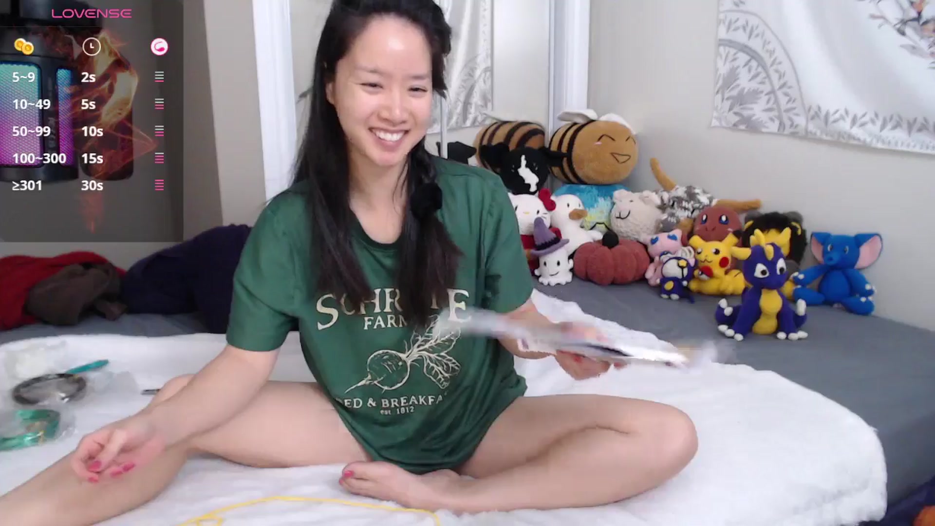 Gallery image thumbnail from MarissaPeach's myfreecams stream on, 10/05/2025, 15:39 image 6 of 20