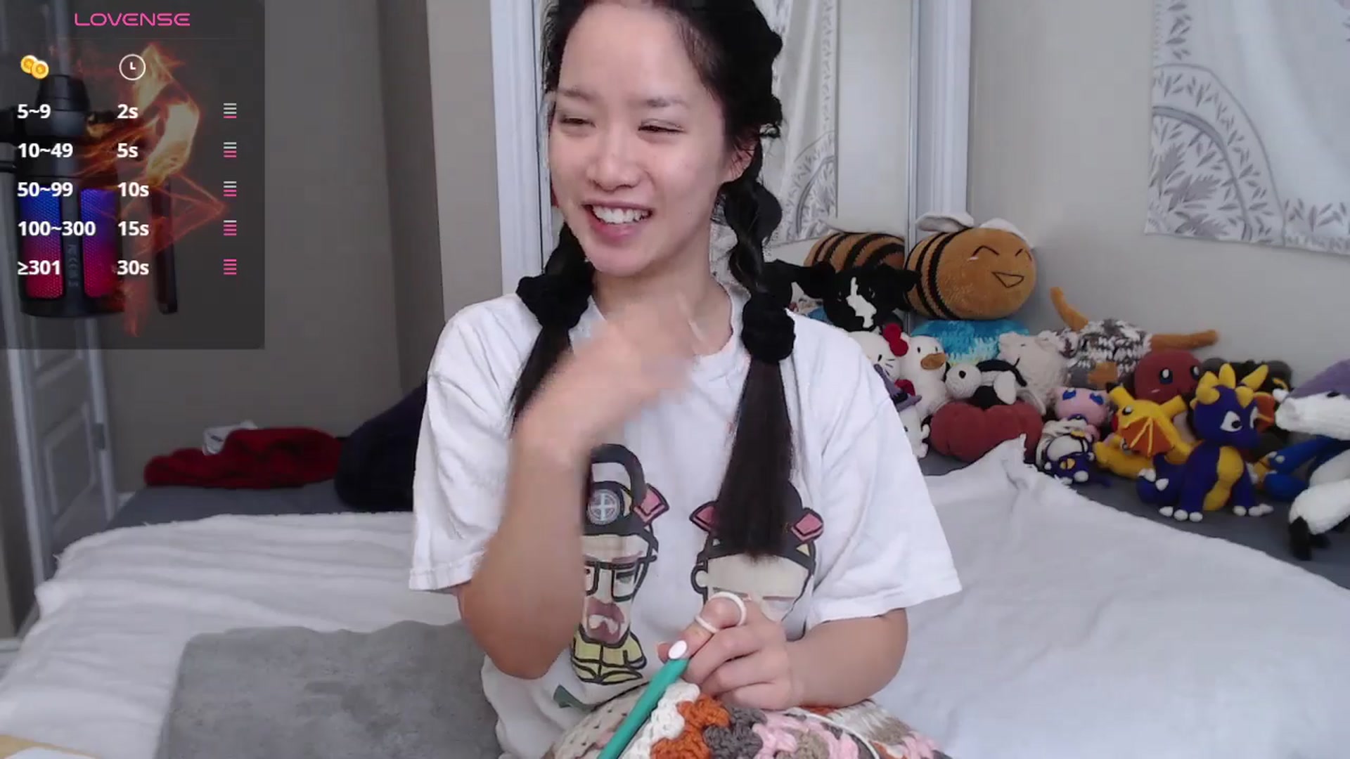 Gallery image thumbnail from MarissaPeach's myfreecams stream on, 10/12/2025, 15:41 image 14 of 20