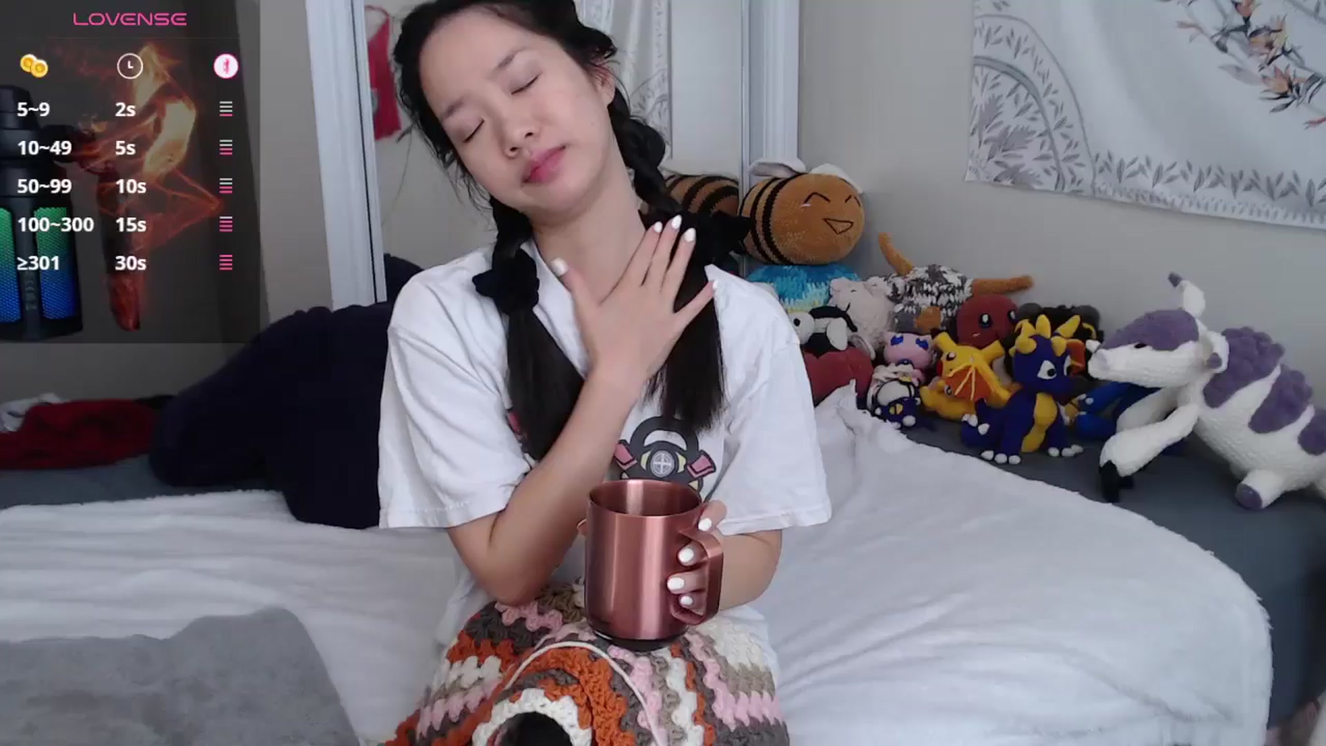 Gallery image thumbnail from MarissaPeach's myfreecams stream on, 10/12/2025, 15:41 image 1 of 20