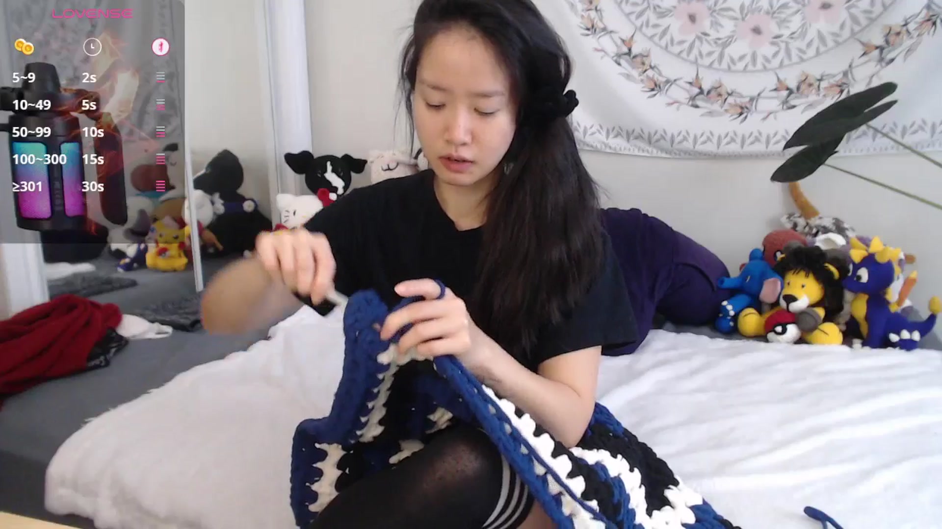 Gallery image thumbnail from MarissaPeach's myfreecams stream on, 11/02/2025, 15:10 image 12 of 20