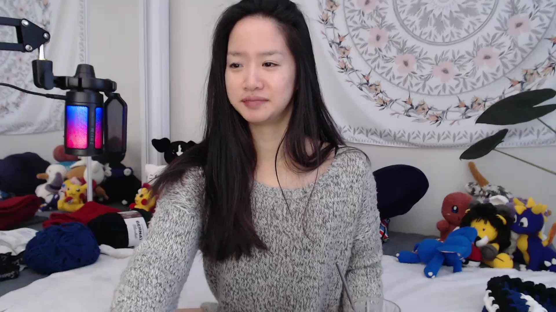Gallery image thumbnail from MarissaPeach's myfreecams stream on, 11/07/2025, 13:28 image 16 of 20