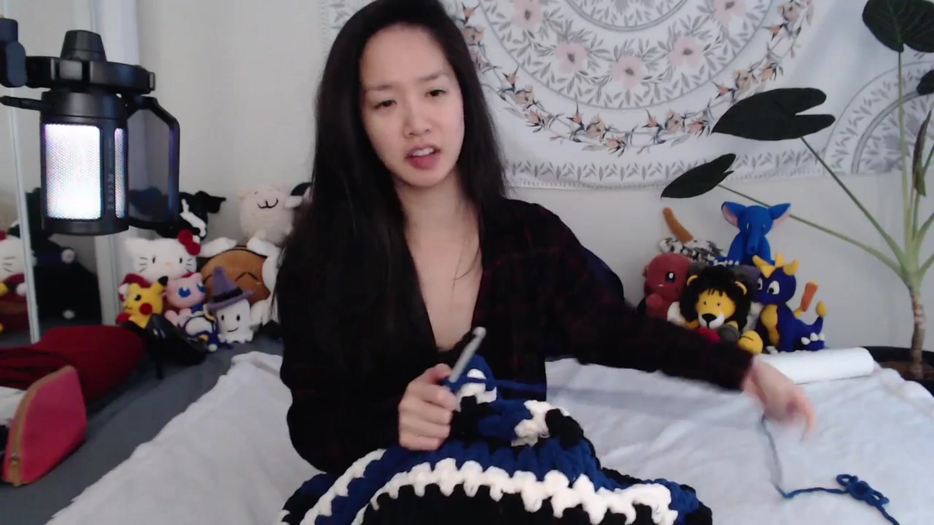 Gallery image thumbnail from MarissaPeach's myfreecams stream on, 11/09/2025, 20:39 image 4 of 20