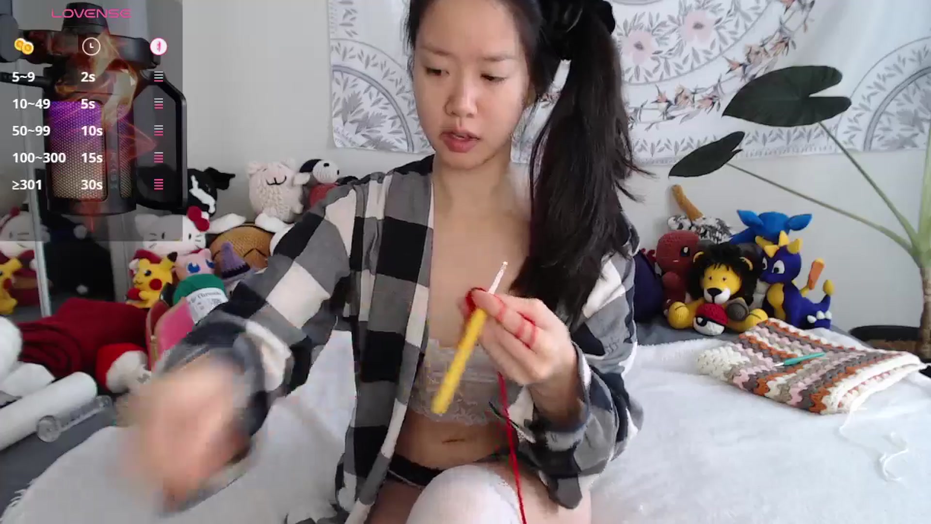 Gallery image thumbnail from MarissaPeach's myfreecams stream on, 11/16/2025, 15:13 image 19 of 20
