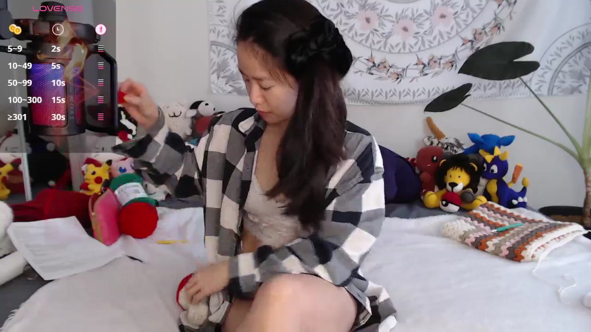 Gallery image thumbnail from MarissaPeach's myfreecams stream on, 11/16/2025, 15:33 image 15 of 20