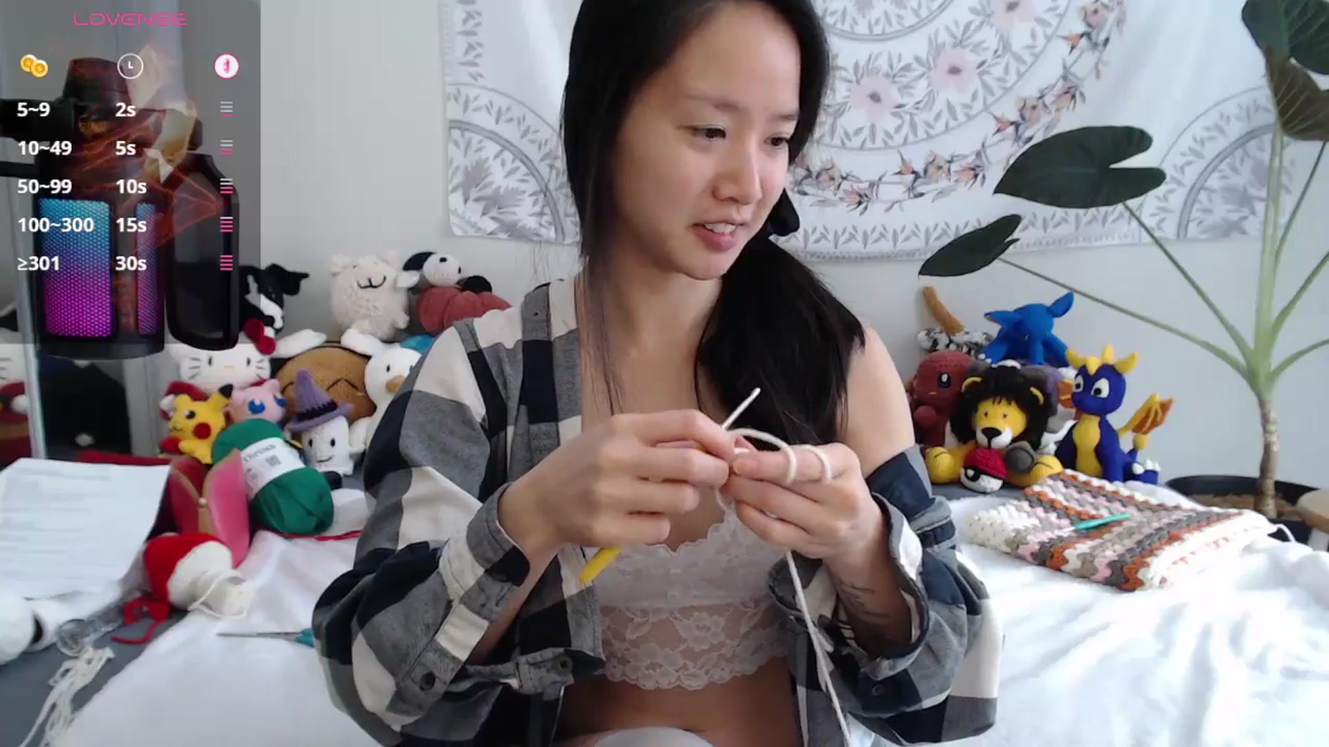 Gallery image thumbnail from MarissaPeach's myfreecams stream on, 11/16/2025, 17:11 image 19 of 20