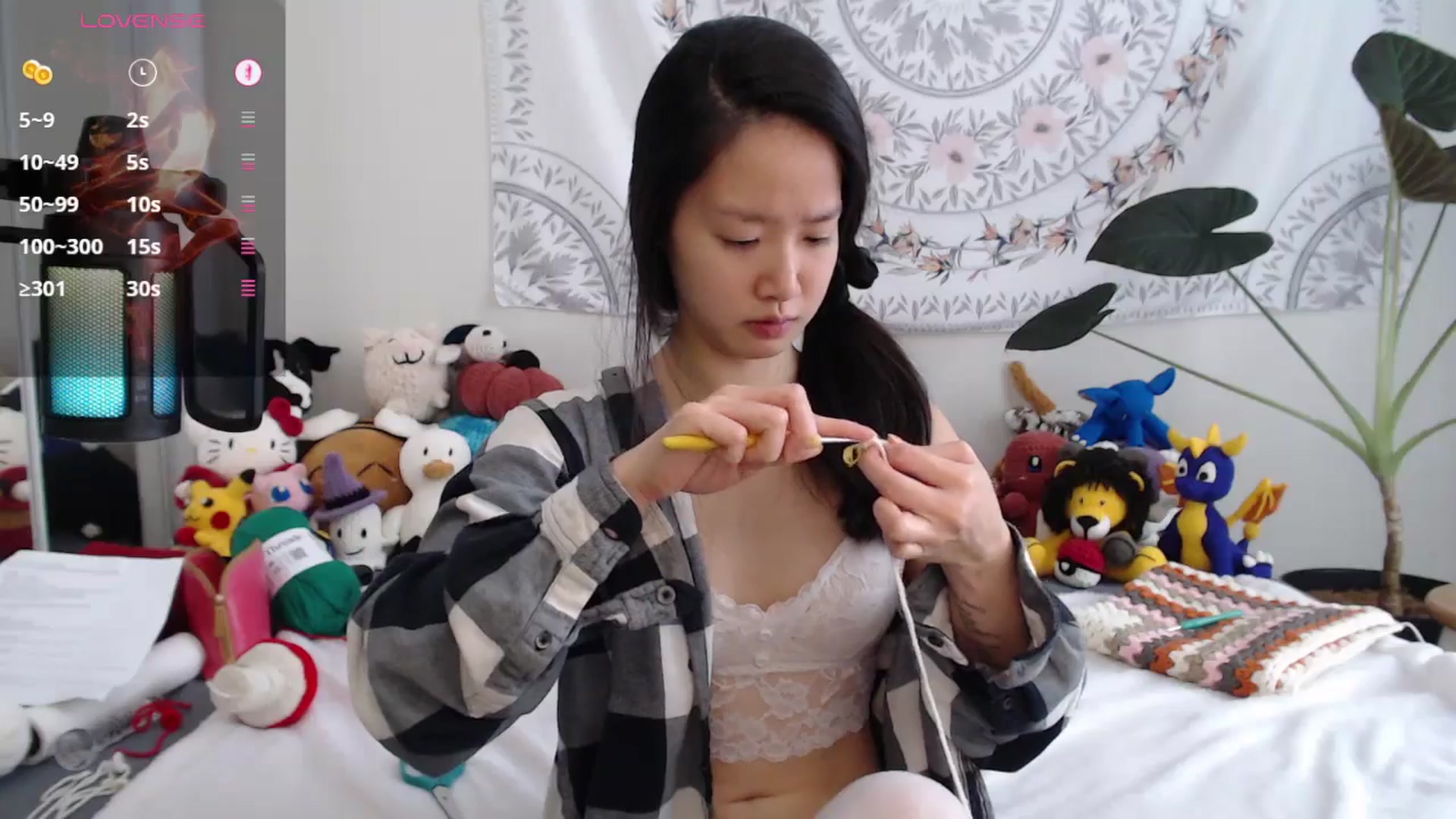 Gallery image thumbnail from MarissaPeach's myfreecams stream on, 11/16/2025, 17:11 image 9 of 20