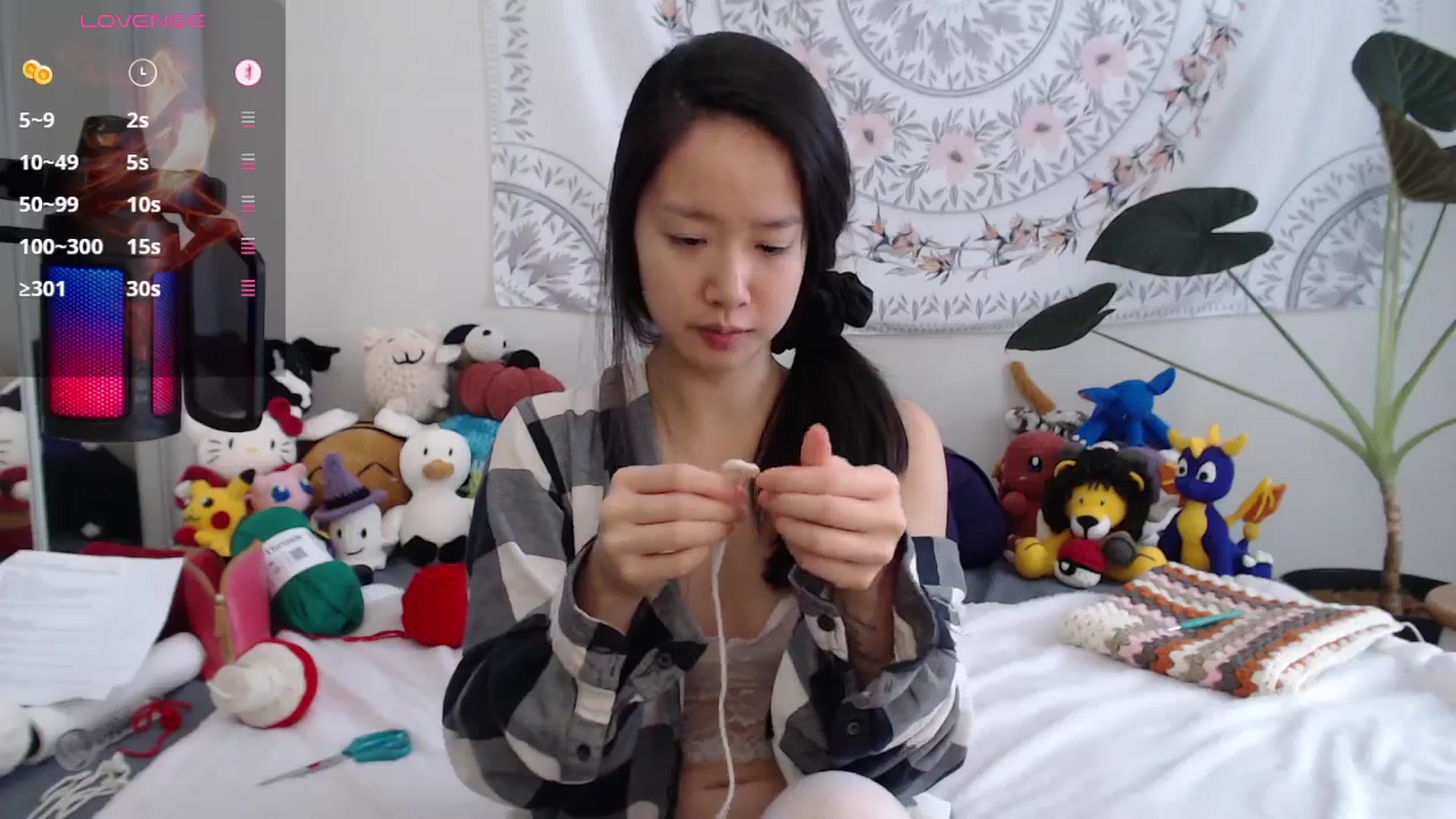 Gallery image thumbnail from MarissaPeach's myfreecams stream on, 11/16/2025, 17:11 image 11 of 20