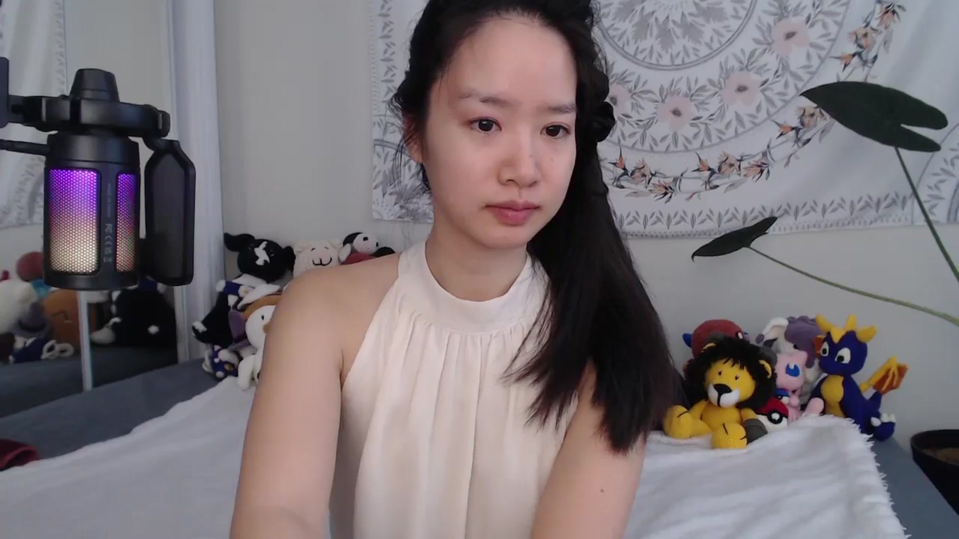 Gallery image thumbnail from MarissaPeach's myfreecams stream on, 12/23/2025, 14:43 image 4 of 20
