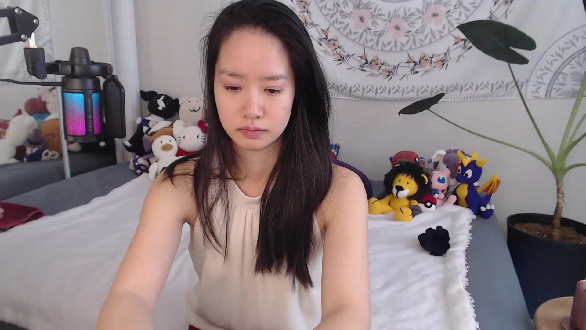 Gallery image thumbnail from MarissaPeach's myfreecams stream on, 12/23/2025, 15:52 image 8 of 20