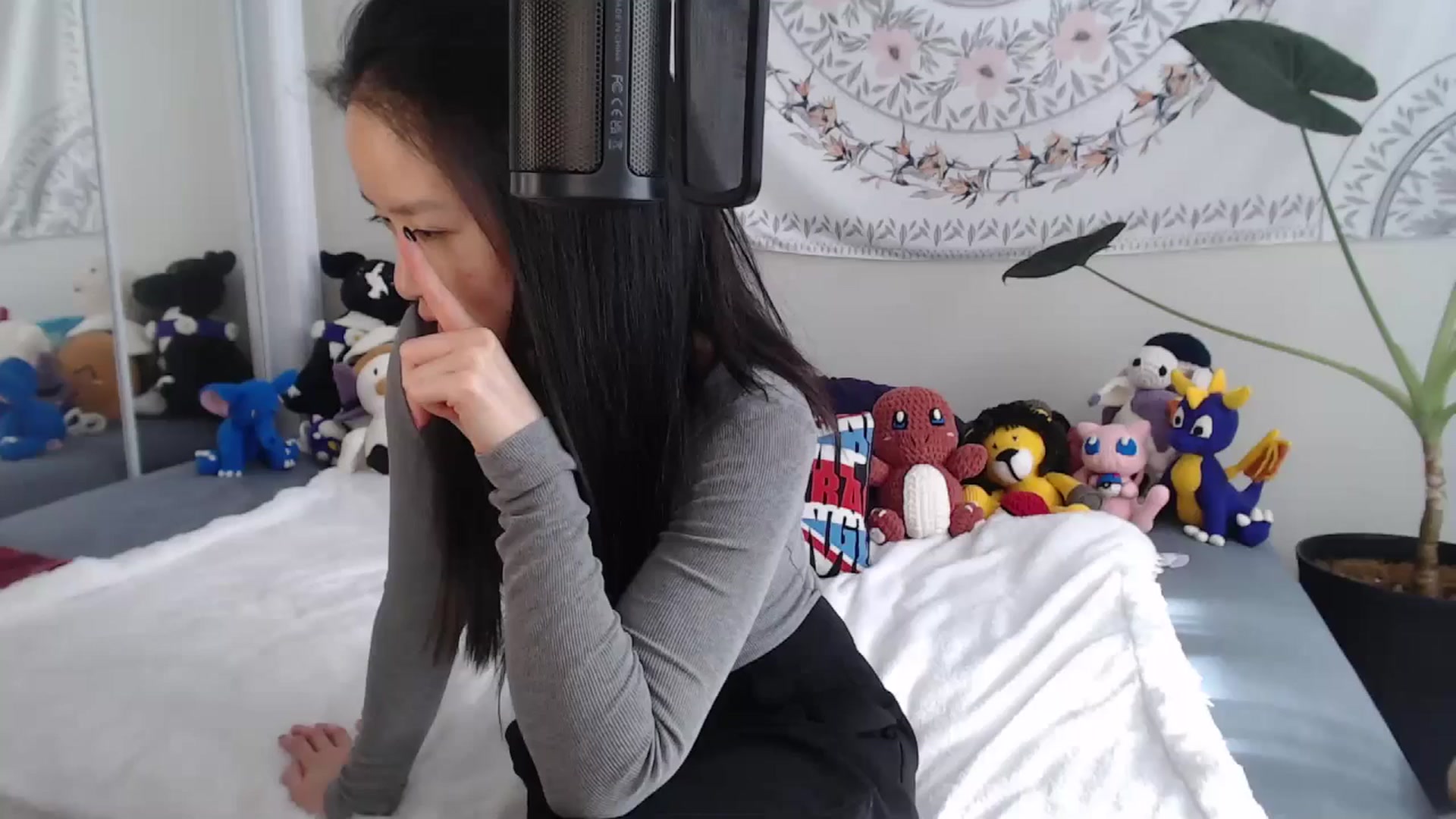 Gallery image thumbnail from MarissaPeach's myfreecams stream on, 12/27/2025, 17:14 image 1 of 20
