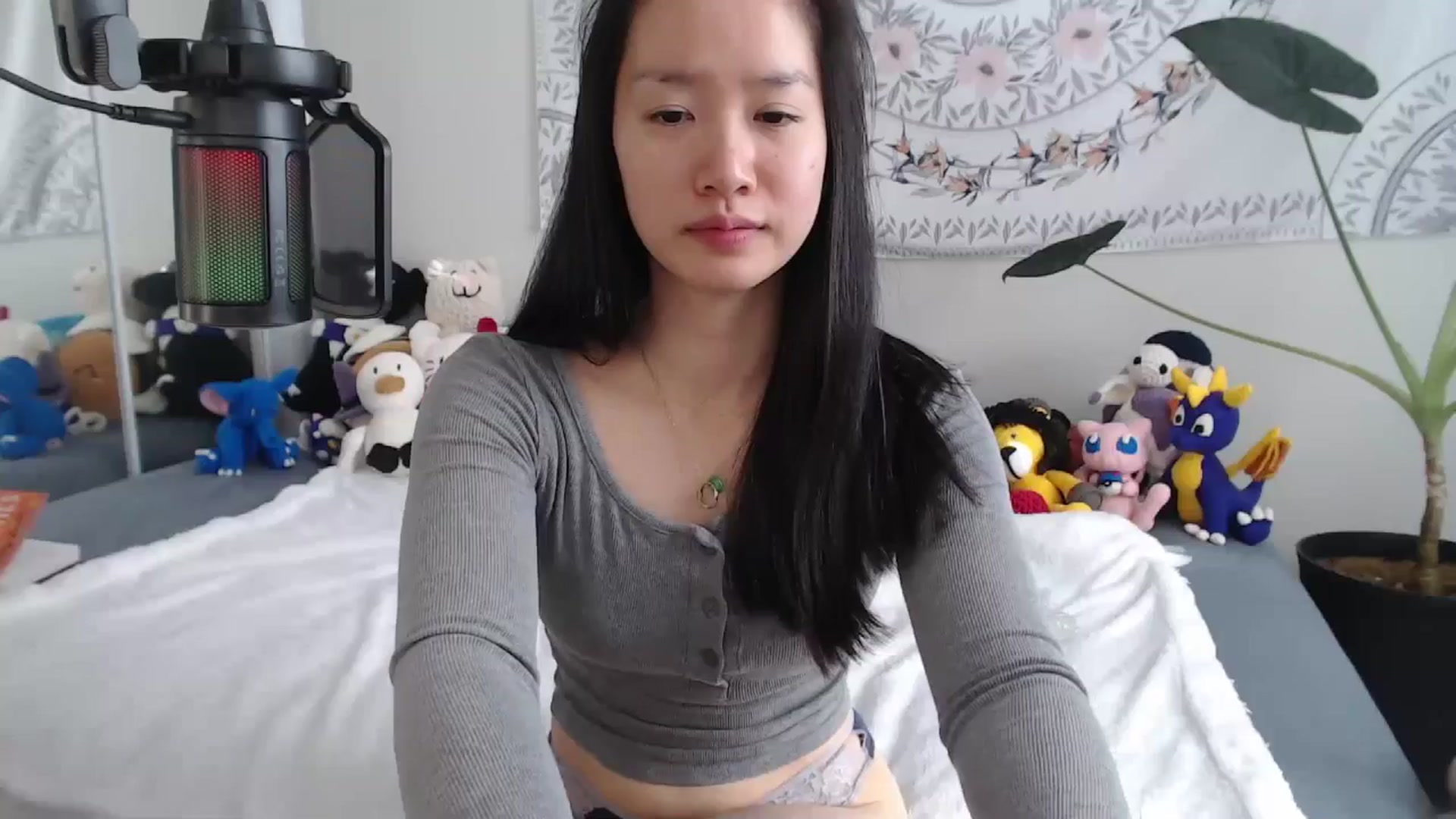 Gallery image thumbnail from MarissaPeach's myfreecams stream on, 12/27/2025, 17:56 image 1 of 20