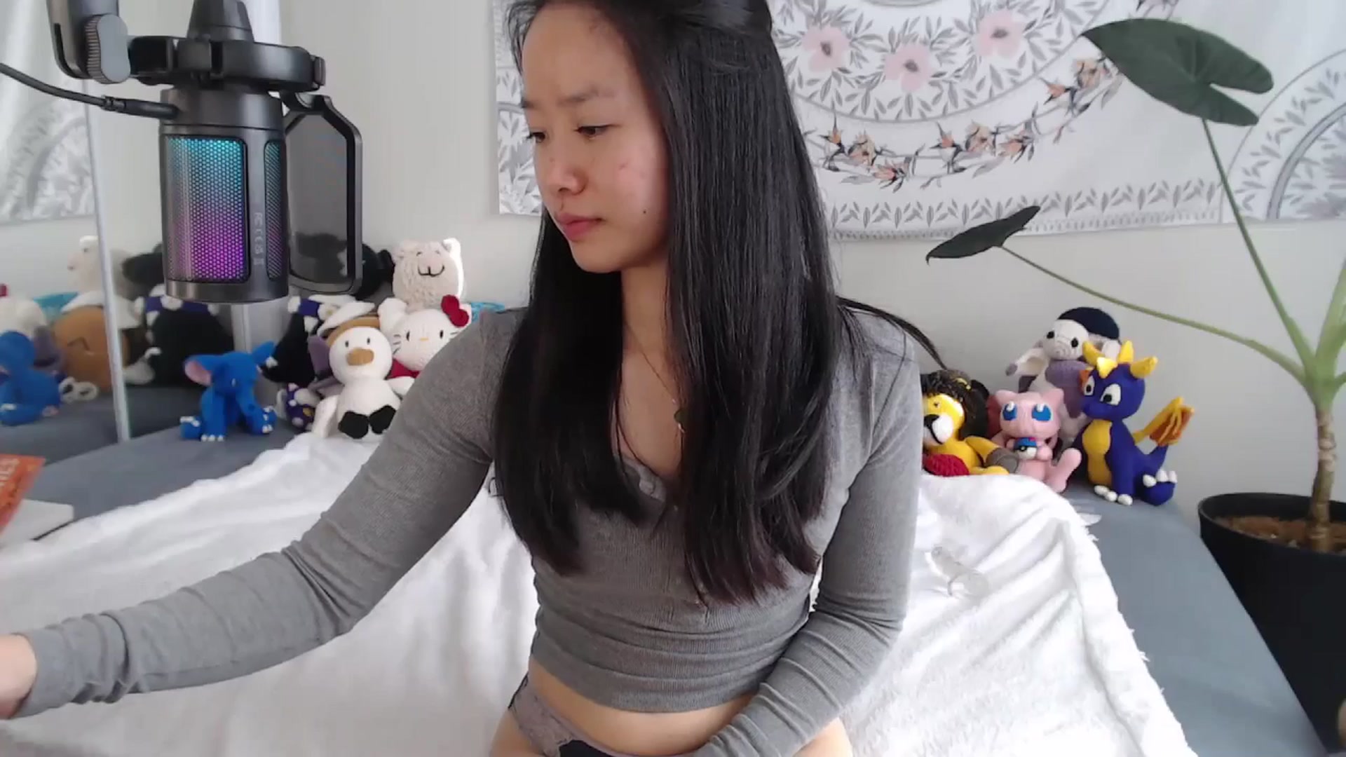 Gallery image thumbnail from MarissaPeach's myfreecams stream on, 12/27/2025, 17:56 image 15 of 20
