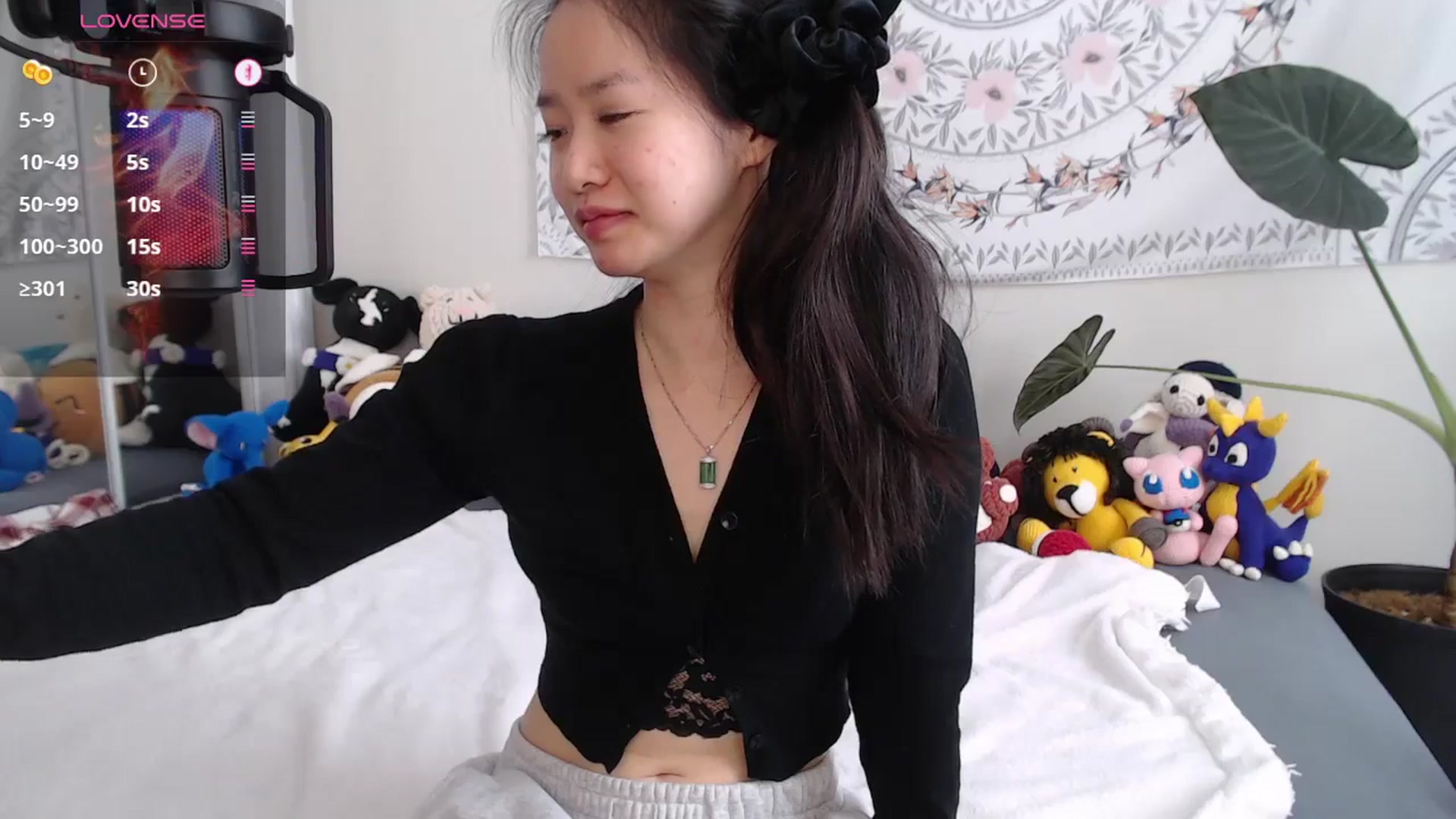 Gallery image thumbnail from MarissaPeach's myfreecams stream on, 01/03/2026, 15:39 image 16 of 20