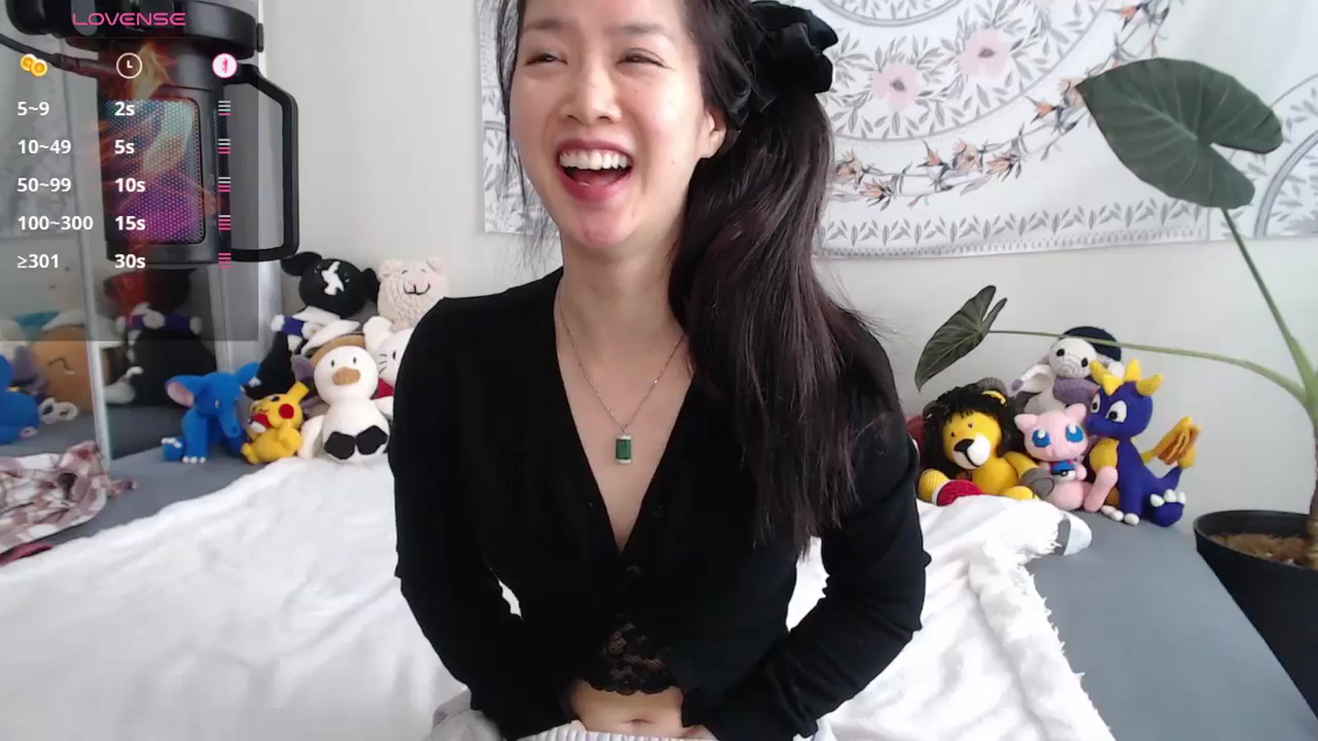 Gallery image thumbnail from MarissaPeach's myfreecams stream on, 01/03/2026, 15:39 image 3 of 20