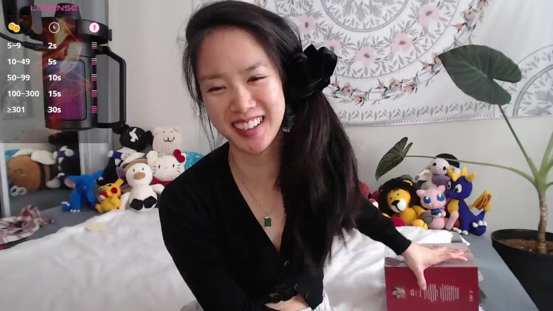 Gallery image thumbnail from MarissaPeach's myfreecams stream on, 01/03/2026, 17:30 image 16 of 20