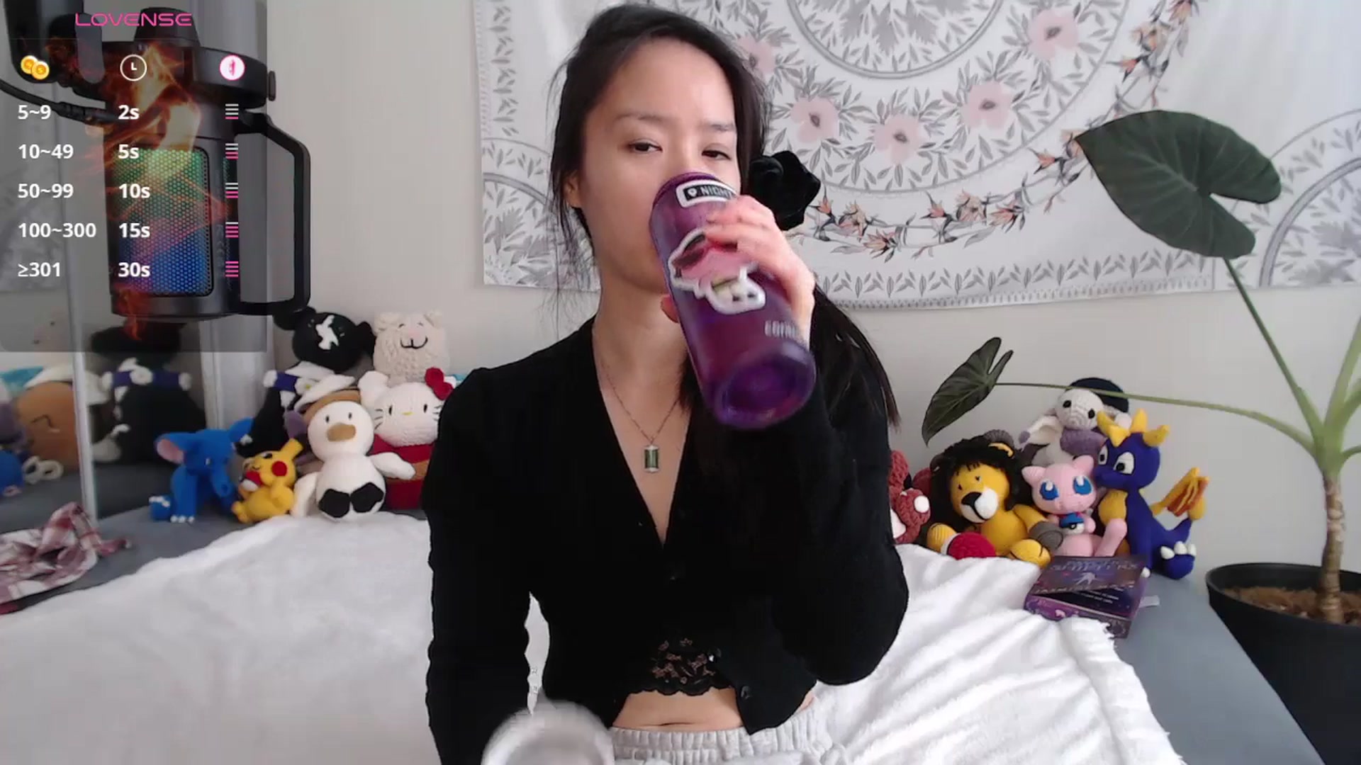 Gallery image thumbnail from MarissaPeach's myfreecams stream on, 01/03/2026, 17:30 image 17 of 20