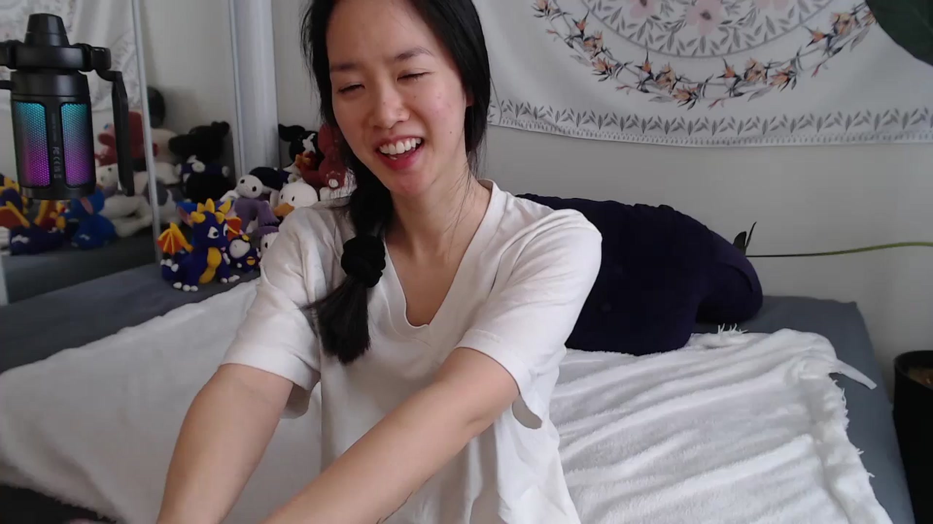 Gallery image thumbnail from MarissaPeach's myfreecams stream on, 01/18/2026, 16:34 image 18 of 20