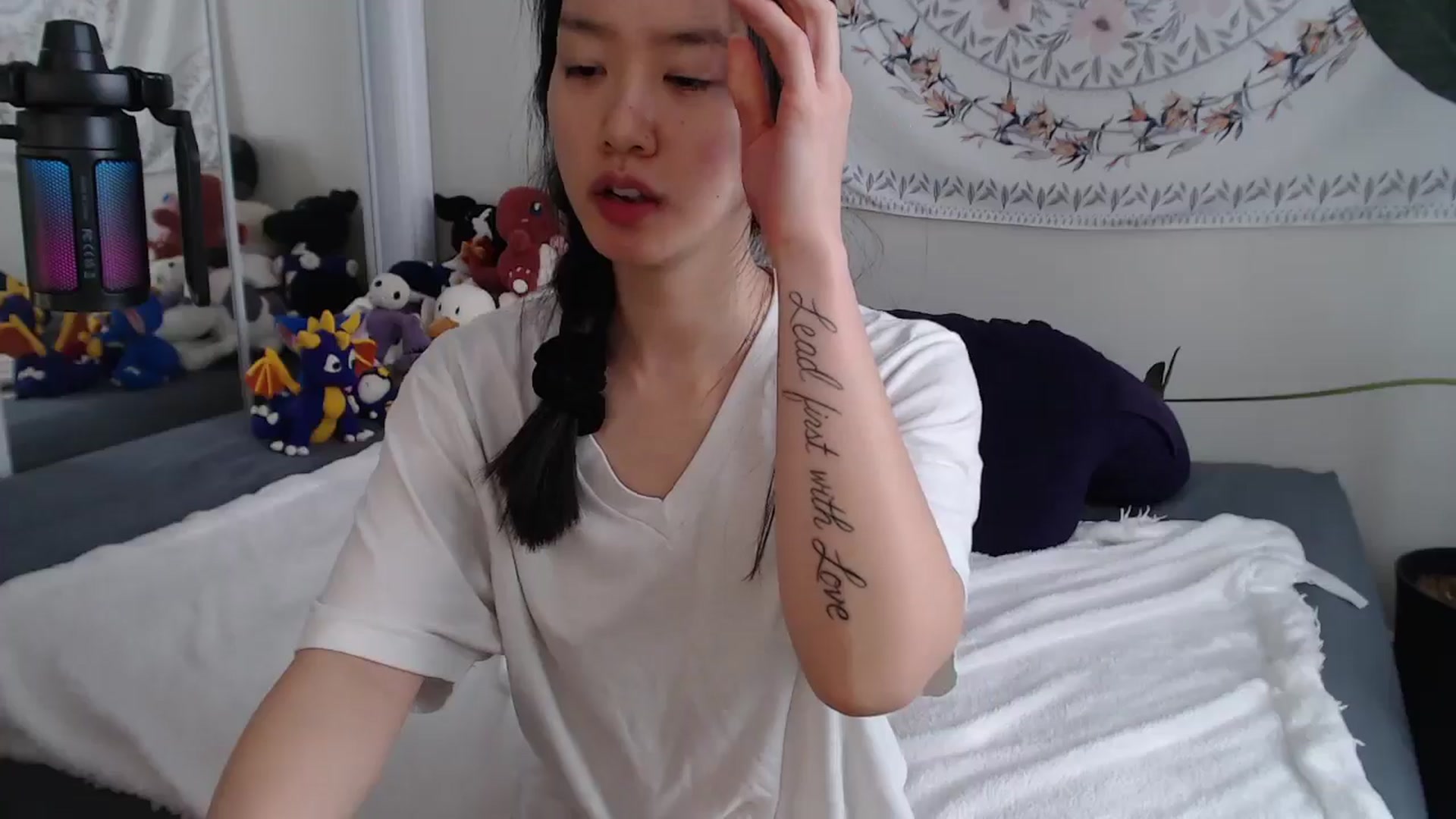 Gallery image thumbnail from MarissaPeach's myfreecams stream on, 01/18/2026, 16:34 image 13 of 20