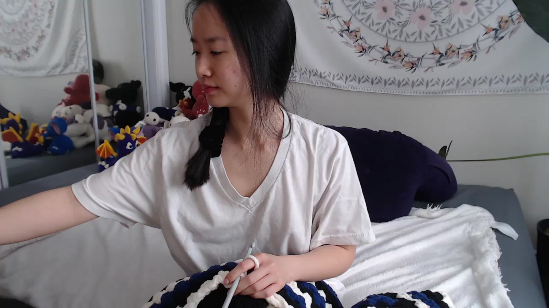 Gallery image thumbnail from MarissaPeach's myfreecams stream on, 01/18/2026, 17:27 image 1 of 20