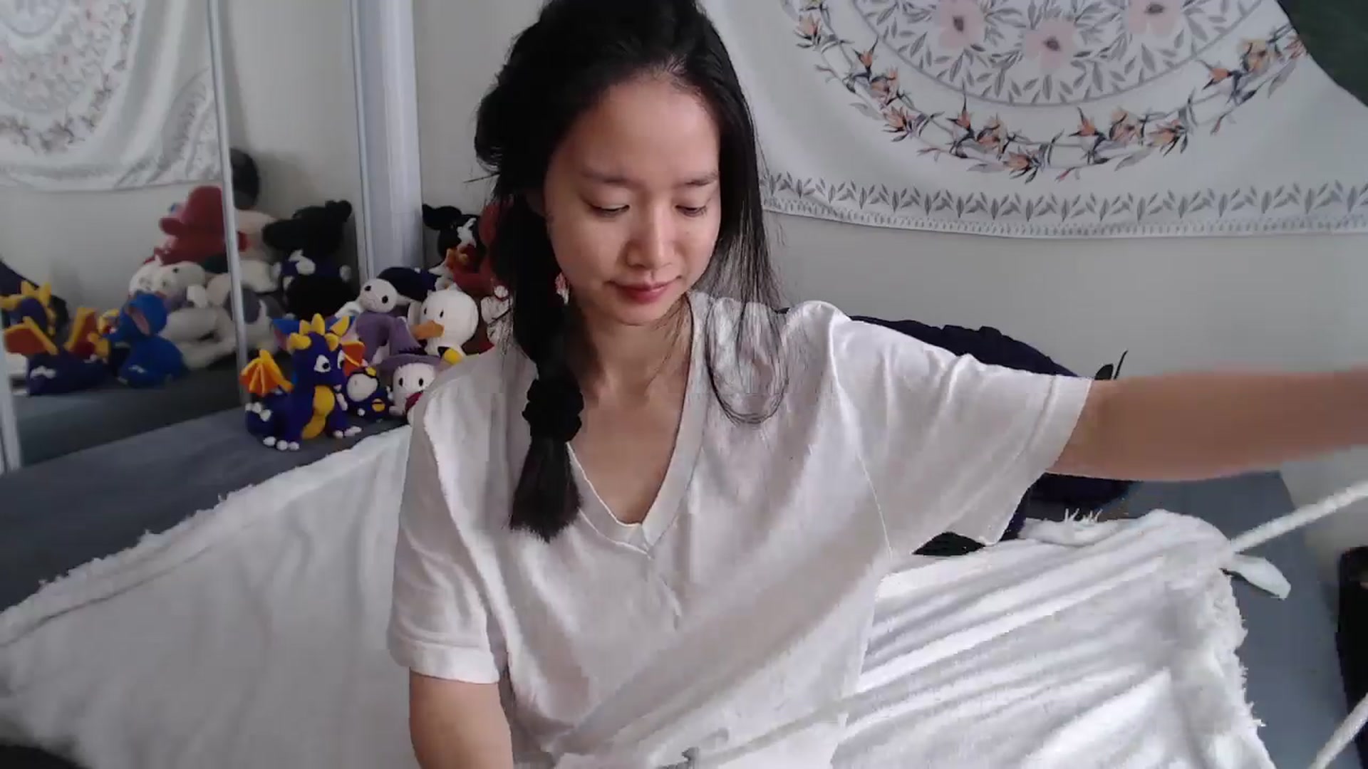 Gallery image thumbnail from MarissaPeach's myfreecams stream on, 01/18/2026, 17:27 image 2 of 20