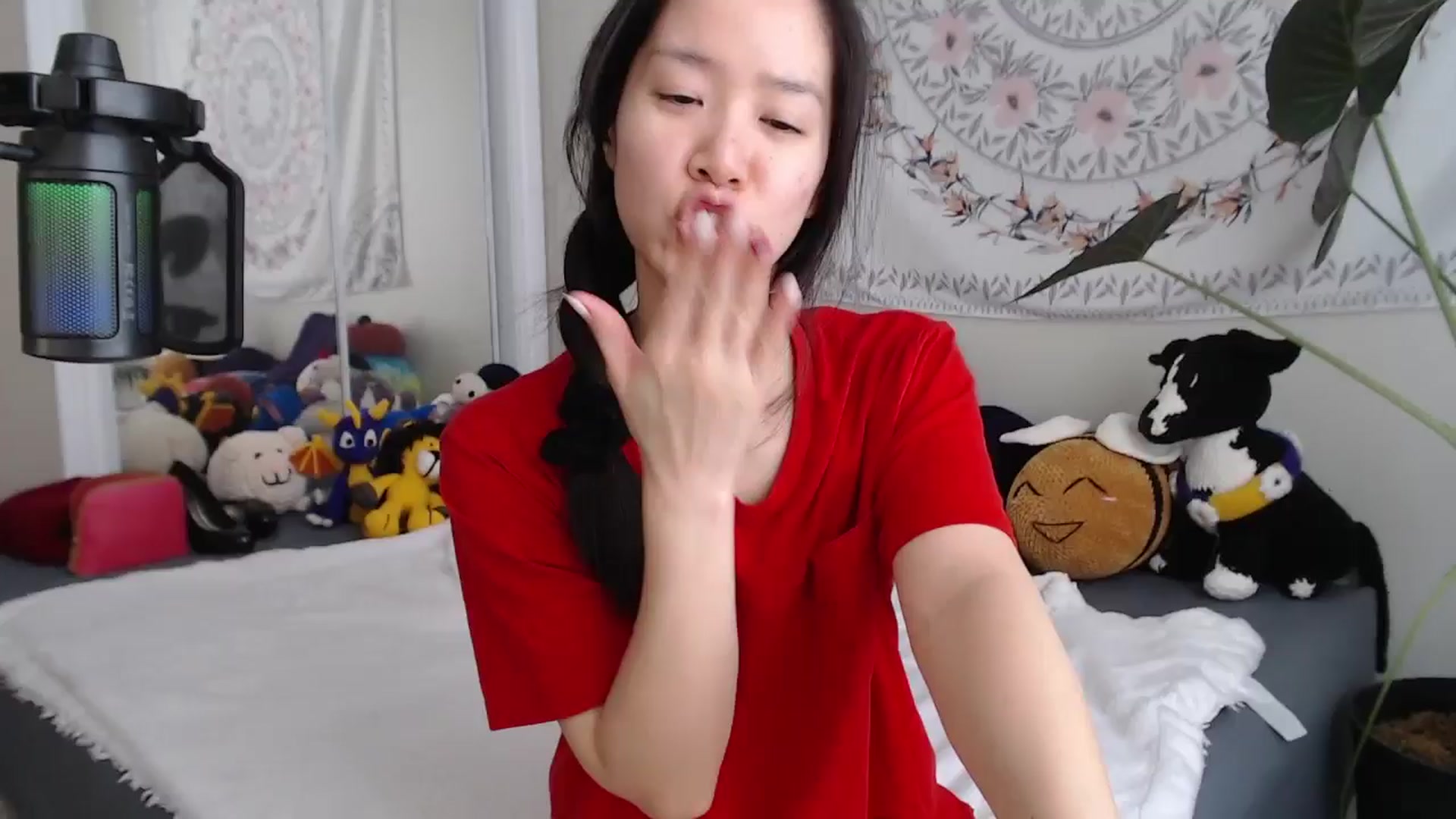 Gallery image thumbnail from MarissaPeach's myfreecams stream on, 02/15/2026, 15:42 image 11 of 20