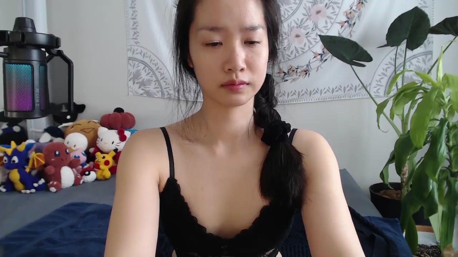 Gallery image thumbnail from MarissaPeach's myfreecams stream on, 03/21/2026, 16:05 image 13 of 20