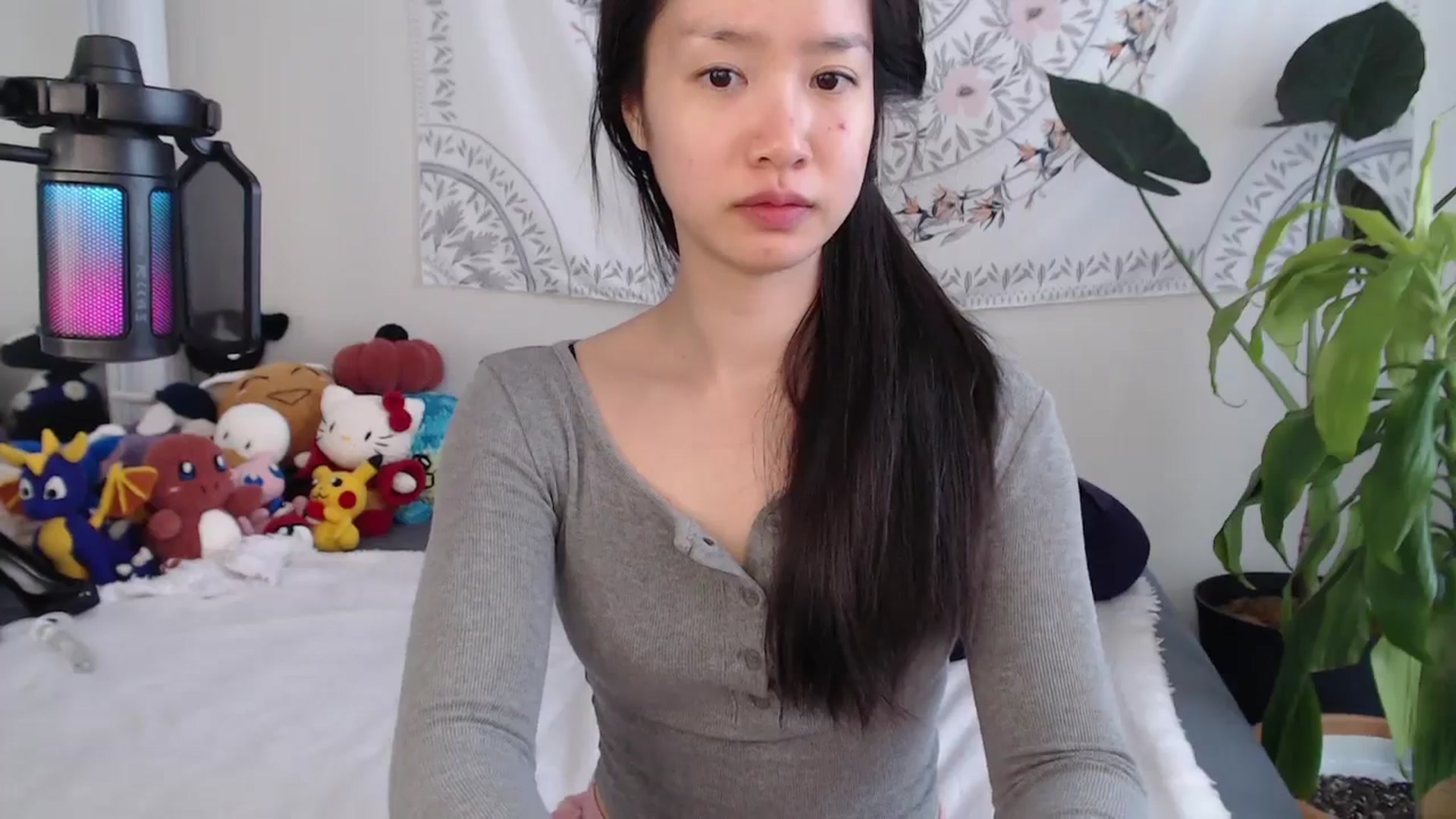 Gallery image thumbnail from MarissaPeach's myfreecams stream on, 04/04/2026, 16:04 image 6 of 20