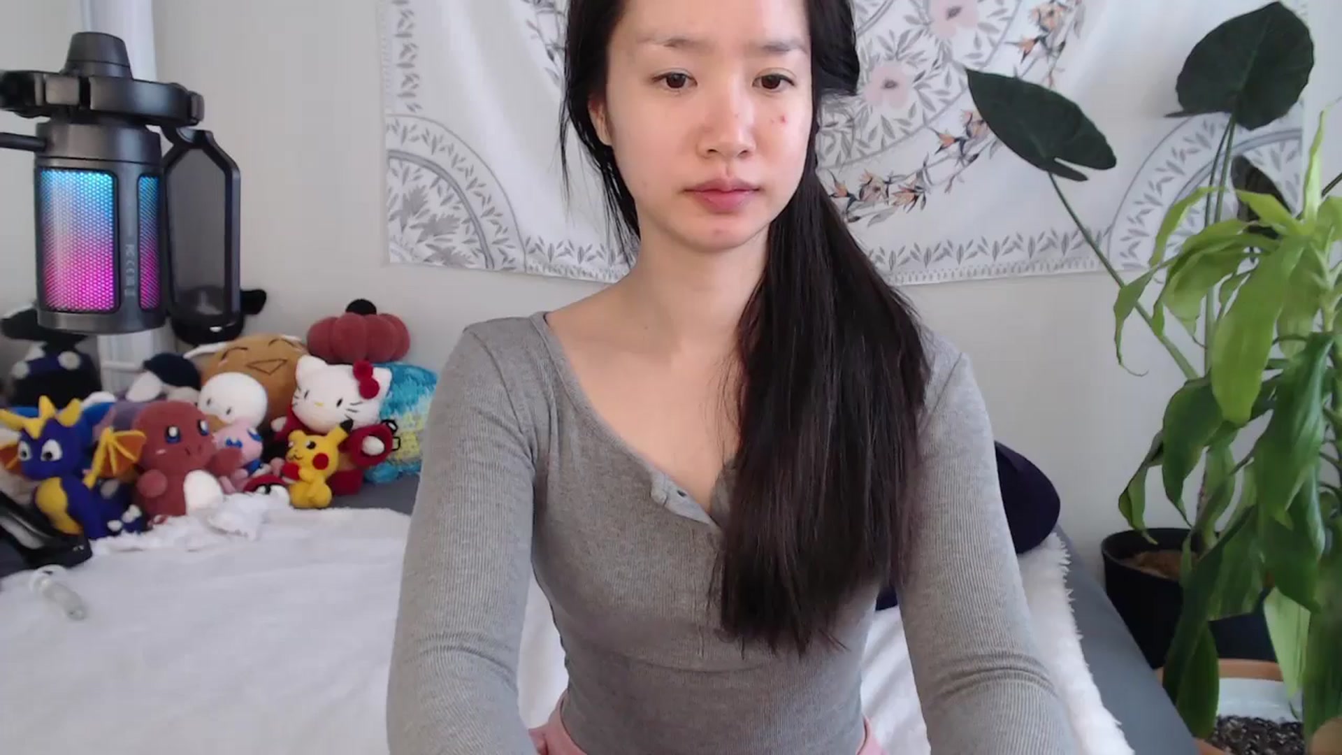 Gallery image thumbnail from MarissaPeach's myfreecams stream on, 04/04/2026, 16:04 image 5 of 20