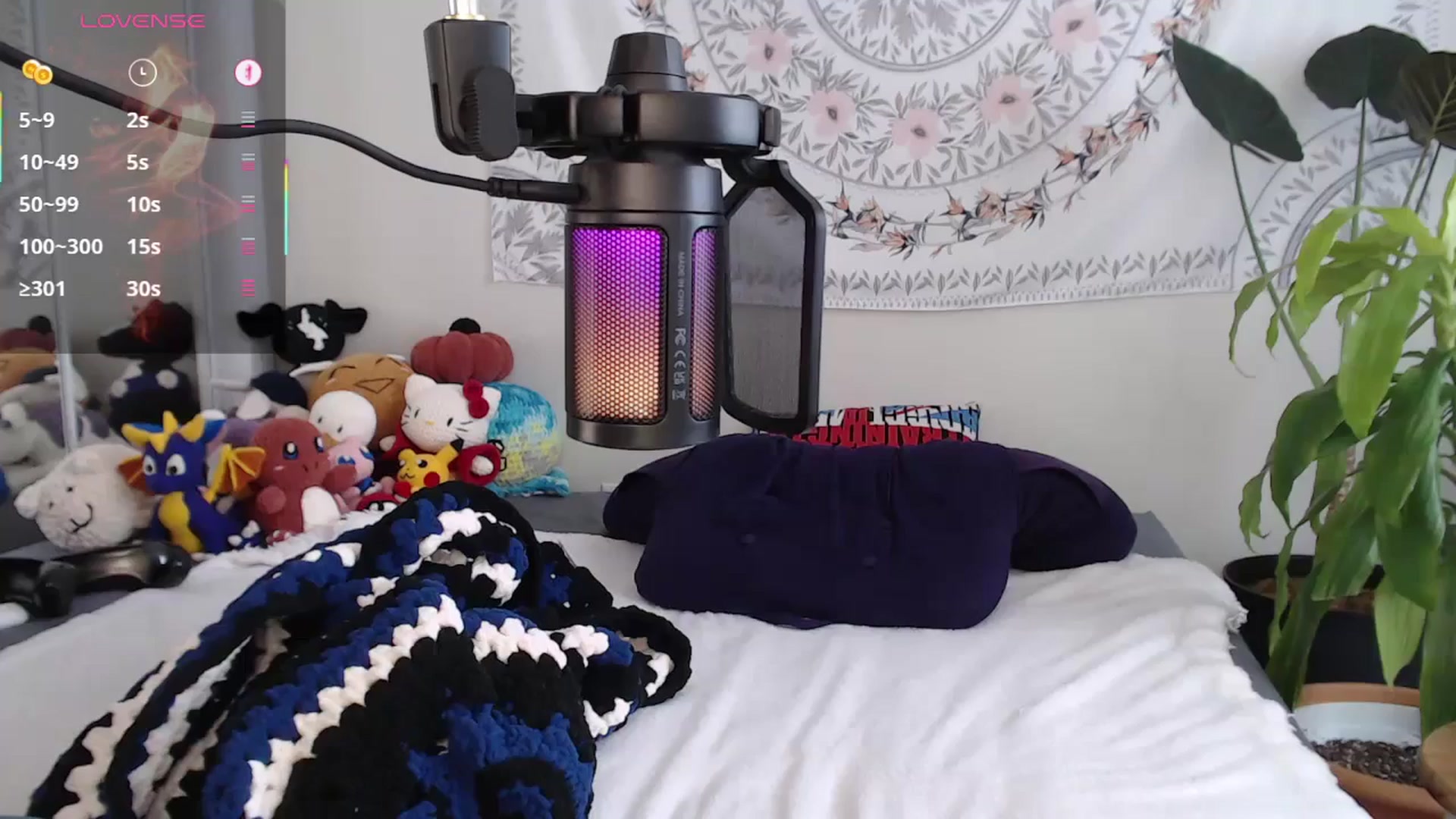 Gallery image thumbnail from MarissaPeach's myfreecams stream on, 04/18/2026, 14:39 image 7 of 20