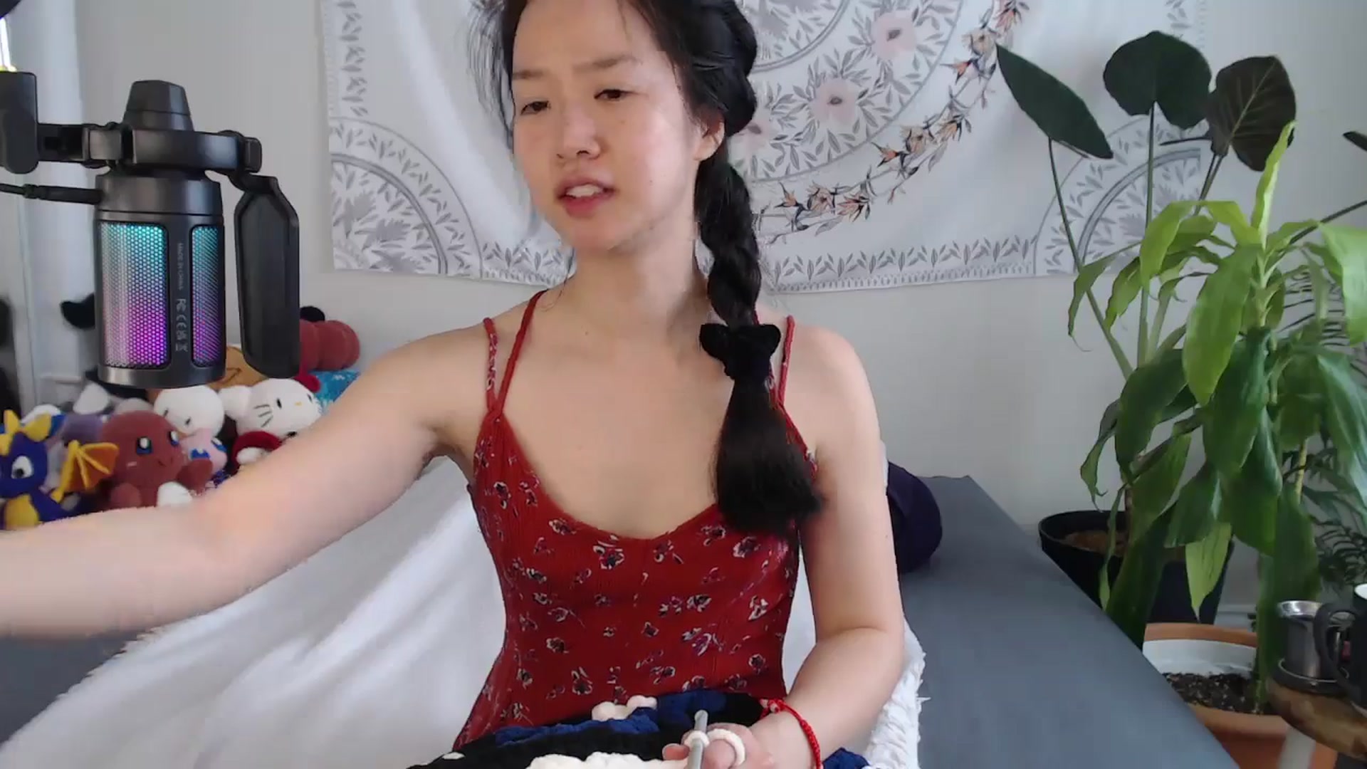 Gallery image thumbnail from MarissaPeach's myfreecams stream on, 04/19/2026, 16:00 image 8 of 20
