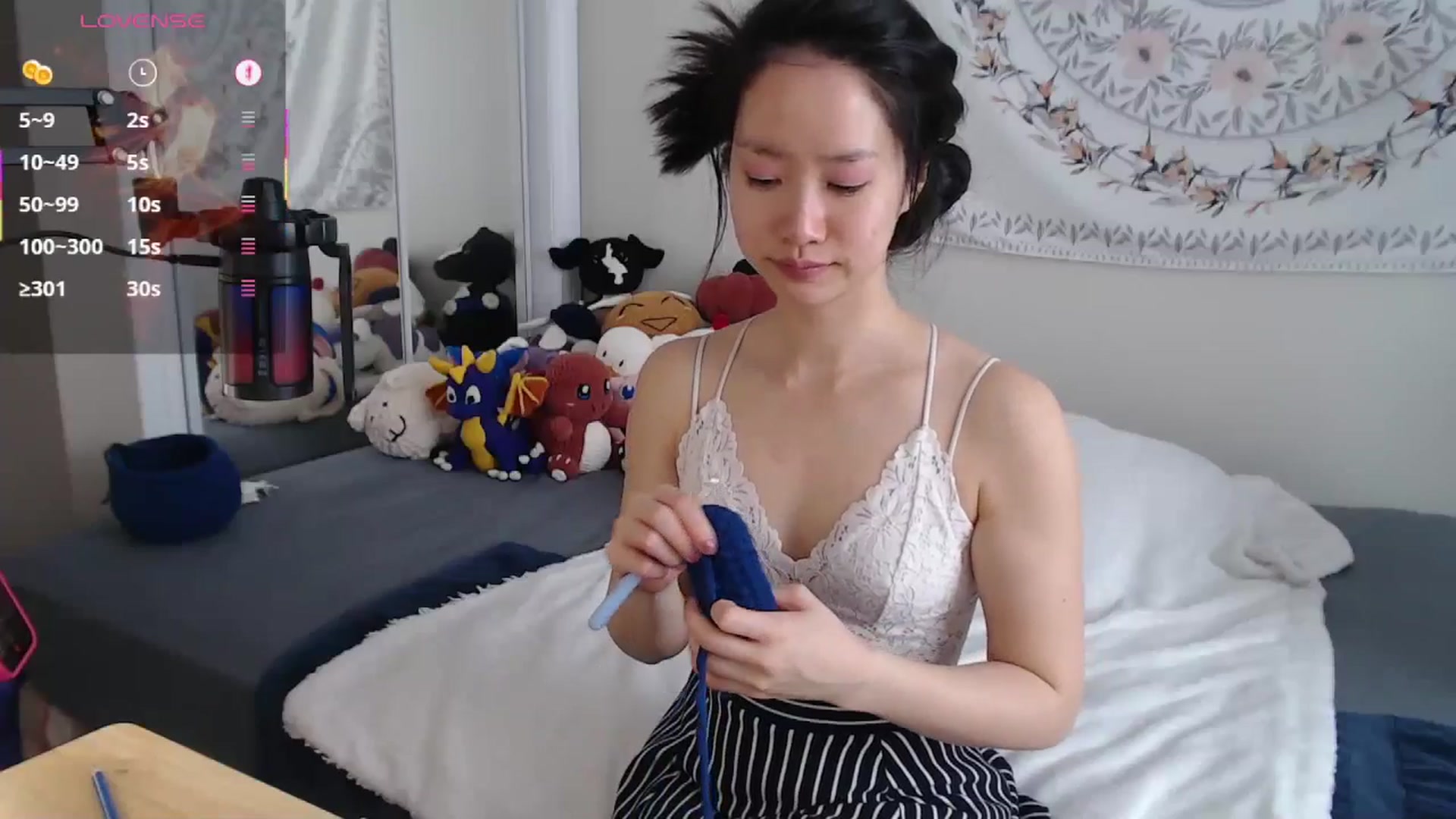 Gallery image thumbnail from MarissaPeach's myfreecams stream on, 05/10/2026, 15:53 image 14 of 20
