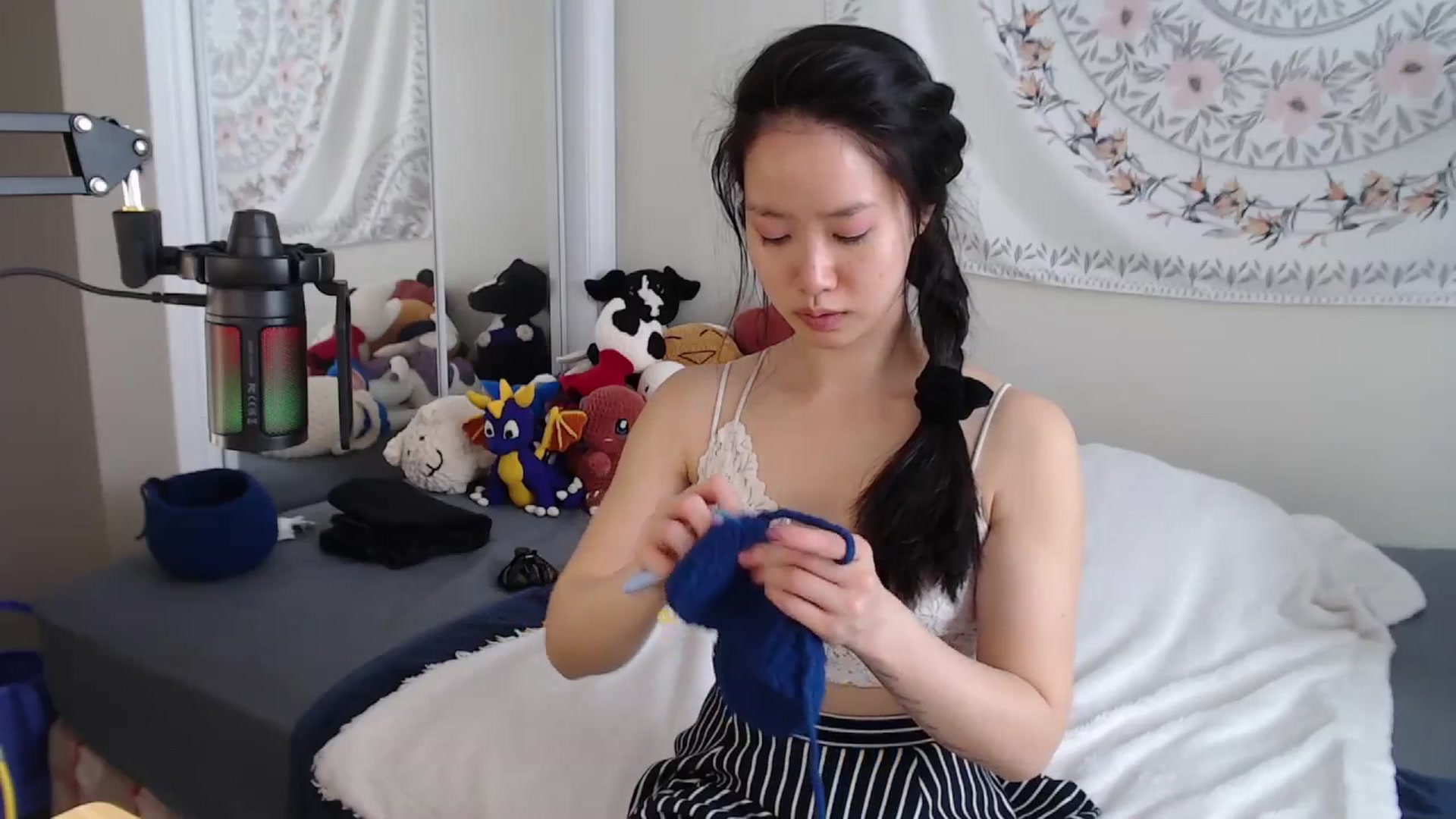 Gallery image thumbnail from MarissaPeach's myfreecams stream on, 05/10/2026, 17:05 image 8 of 20