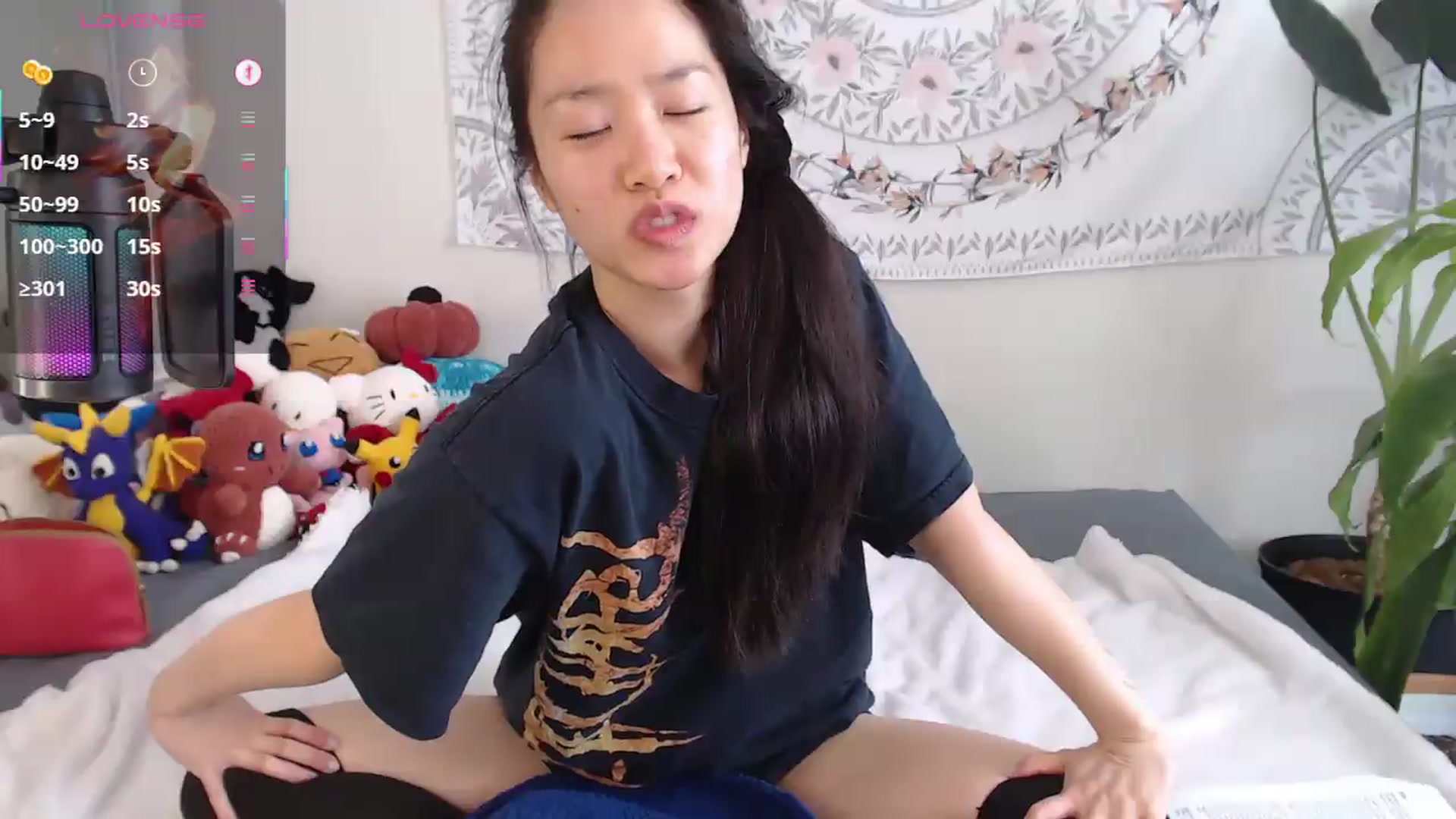 Gallery image thumbnail from MarissaPeach's myfreecams stream on, 05/16/2026, 14:26 image 19 of 20