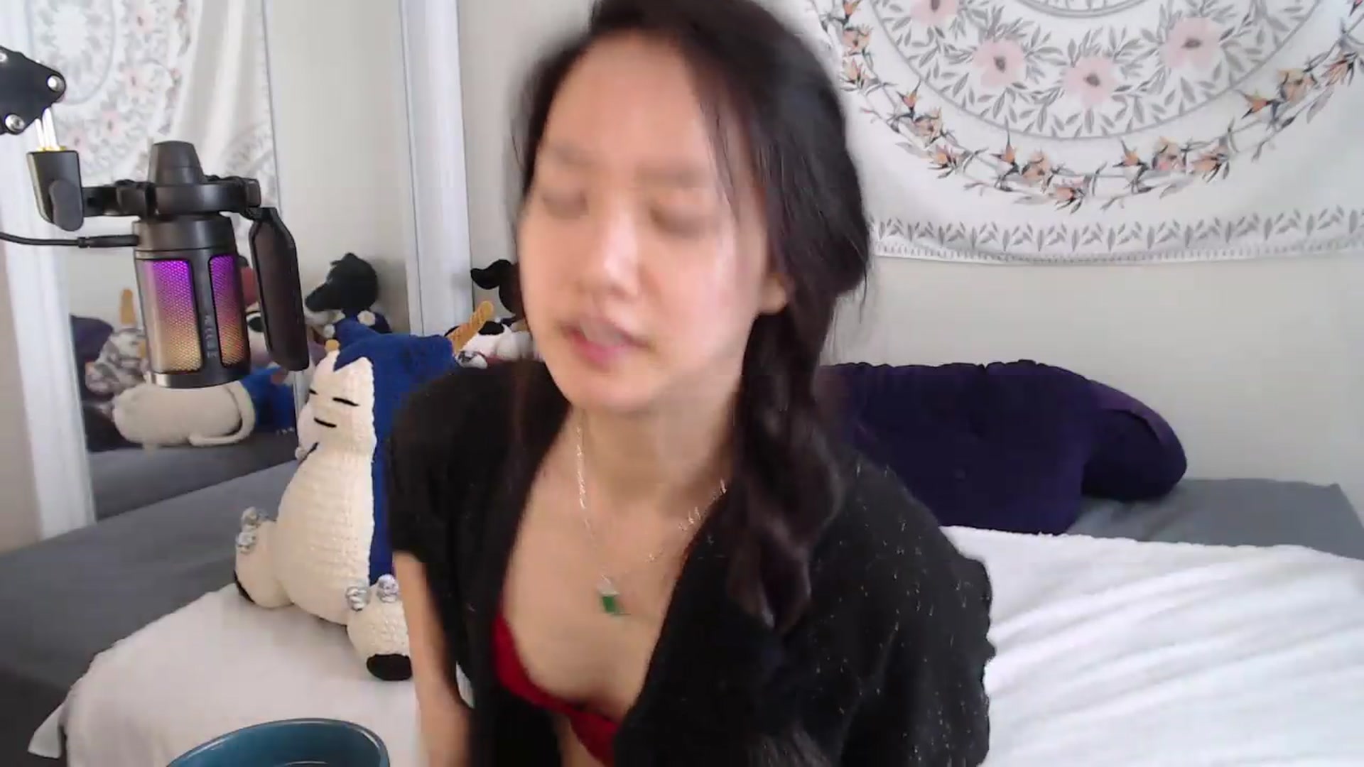 Gallery image thumbnail from MarissaPeach's myfreecams stream on, 06/08/2026, 15:54 image 20 of 20