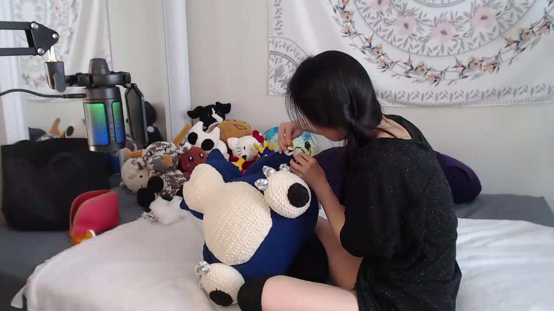 Gallery image thumbnail from MarissaPeach's myfreecams stream on, 06/08/2026, 15:54 image 14 of 20