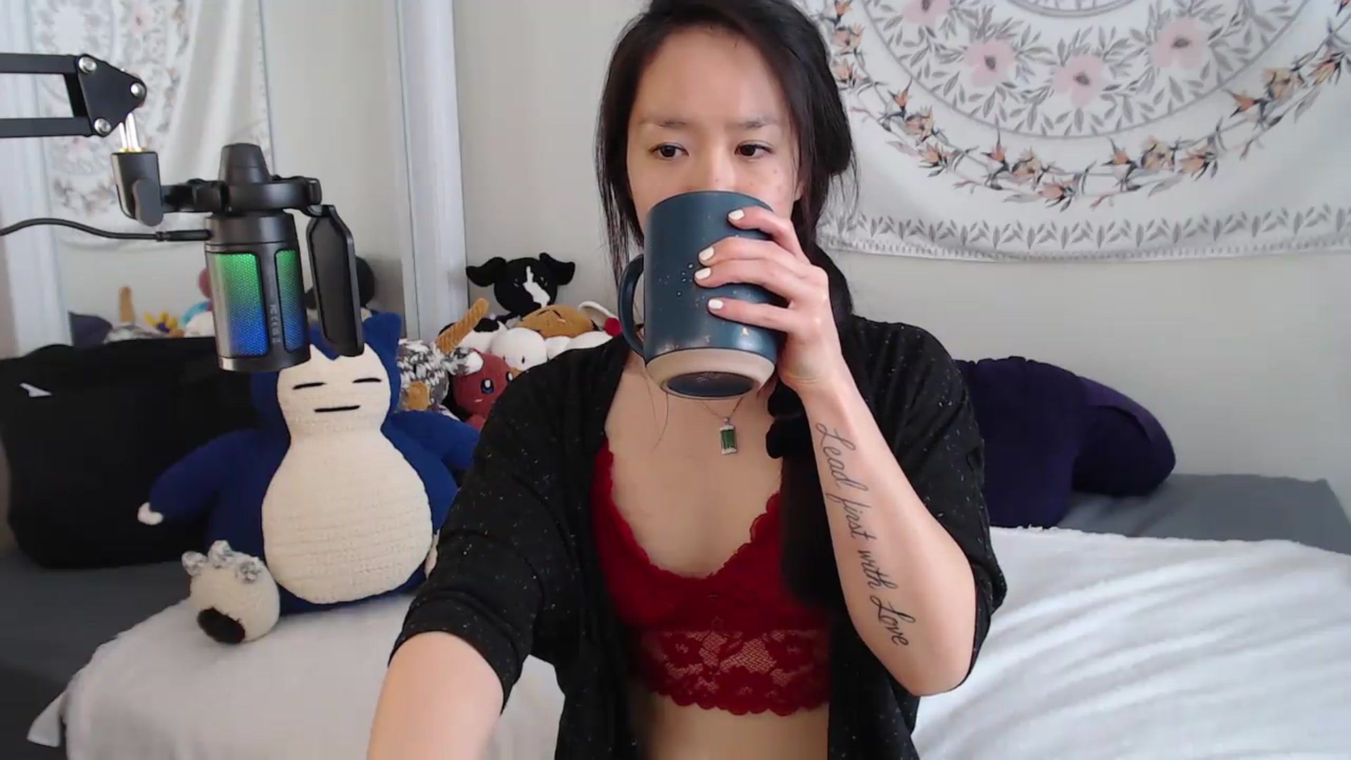 Gallery image thumbnail from MarissaPeach's myfreecams stream on, 06/08/2026, 15:54 image 19 of 20