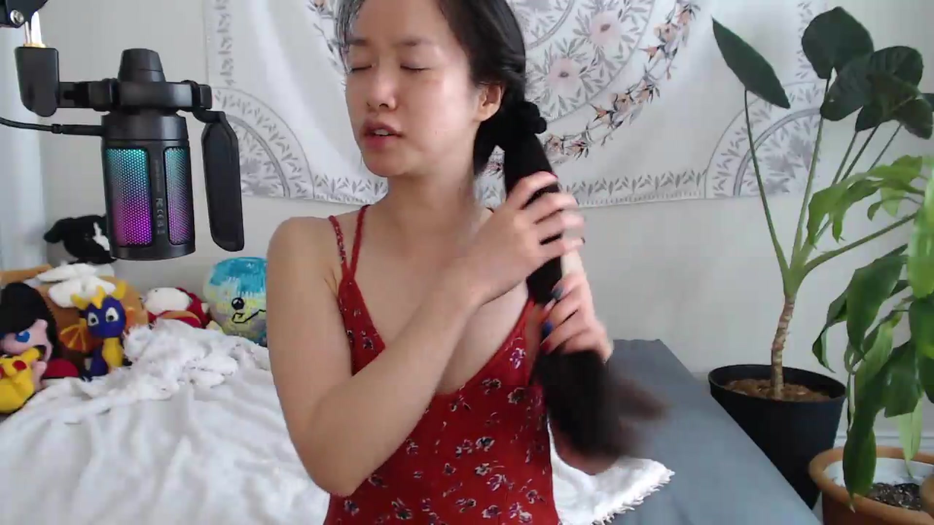 Gallery image thumbnail from MarissaPeach's myfreecams stream on, 06/21/2026, 16:11 image 18 of 20