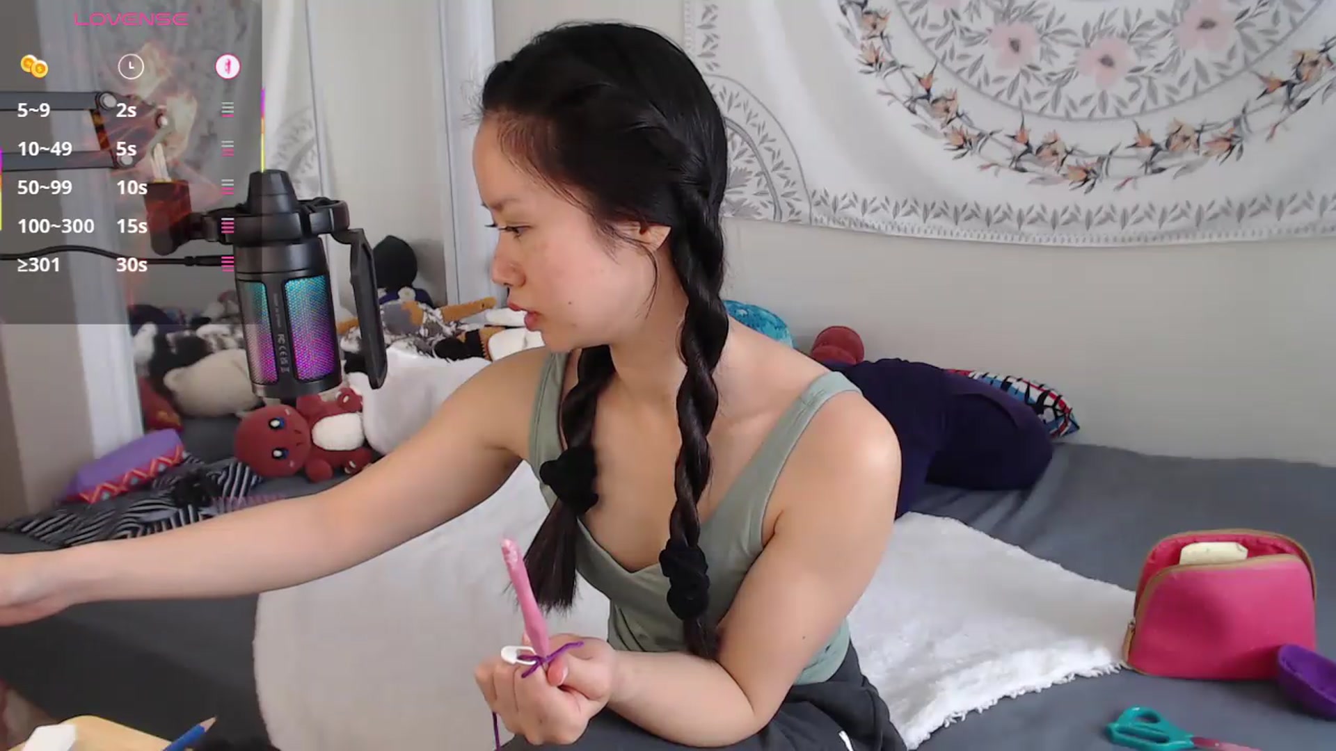 Gallery image thumbnail from MarissaPeach's myfreecams stream on, 06/27/2026, 15:54 image 17 of 20