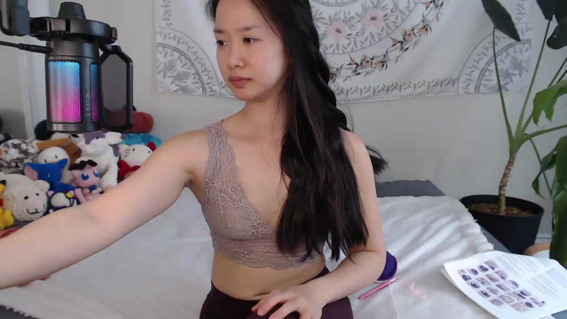 Gallery image thumbnail from MarissaPeach's myfreecams stream on, 06/30/2026, 15:50 image 4 of 20