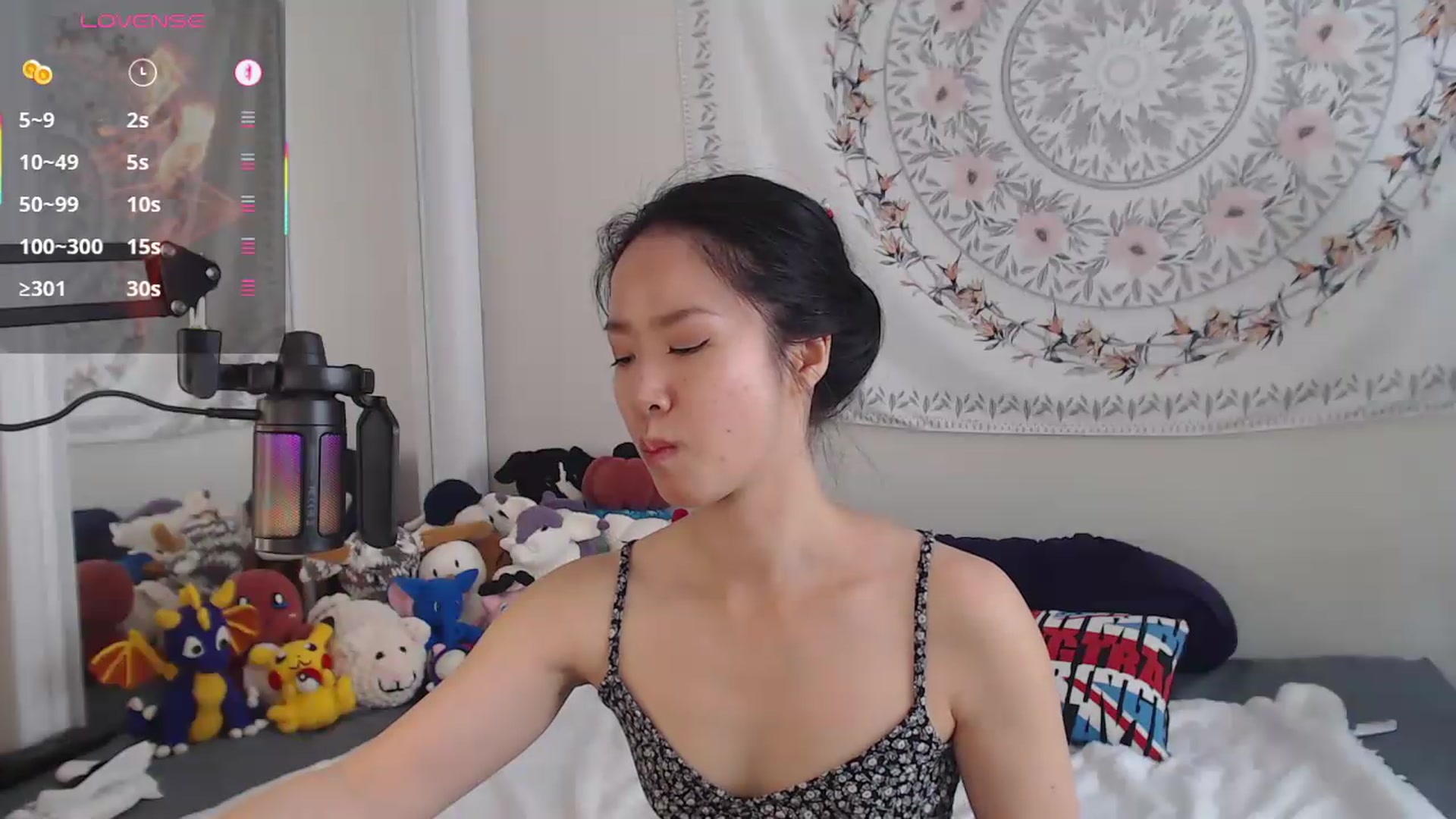 Gallery image thumbnail from MarissaPeach's myfreecams stream on, 07/05/2026, 16:32 image 10 of 20