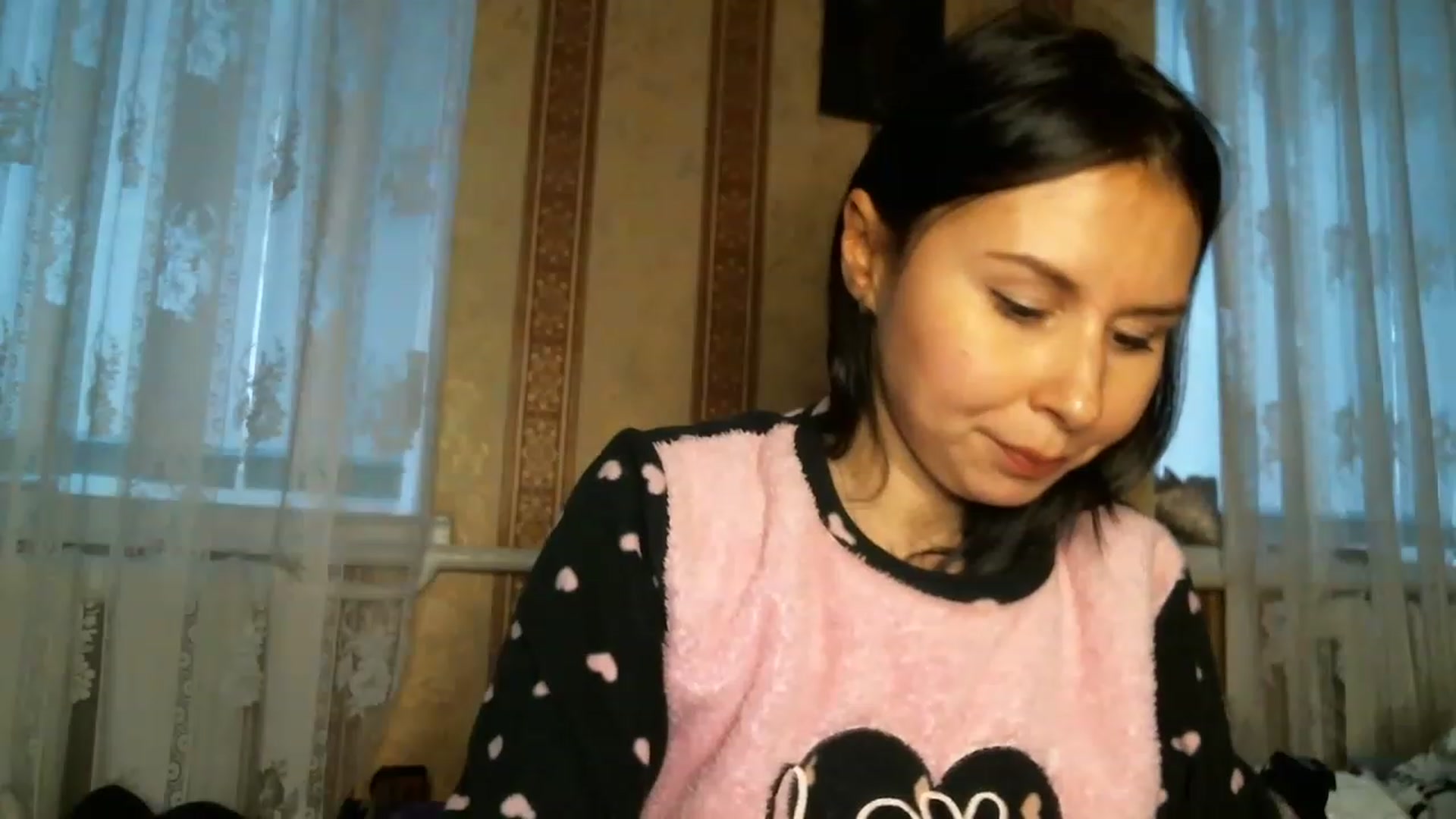 Gallery image thumbnail from Marissiya's myfreecams stream on, 11/27/2022, 13:48 image 19 of 20