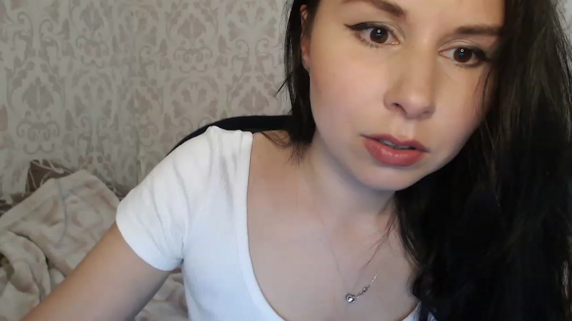 Gallery image thumbnail from Marissiya's myfreecams stream on, 05/25/2023, 15:36 image 6 of 20