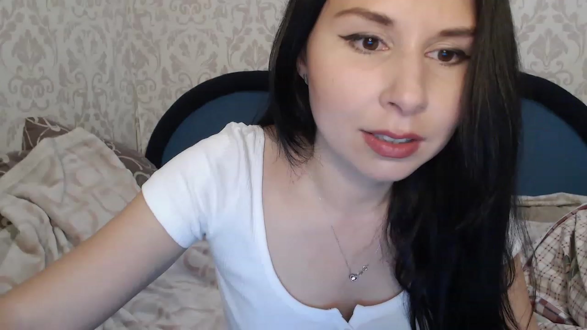 Gallery image thumbnail from Marissiya's myfreecams stream on, 05/25/2023, 15:36 image 16 of 20