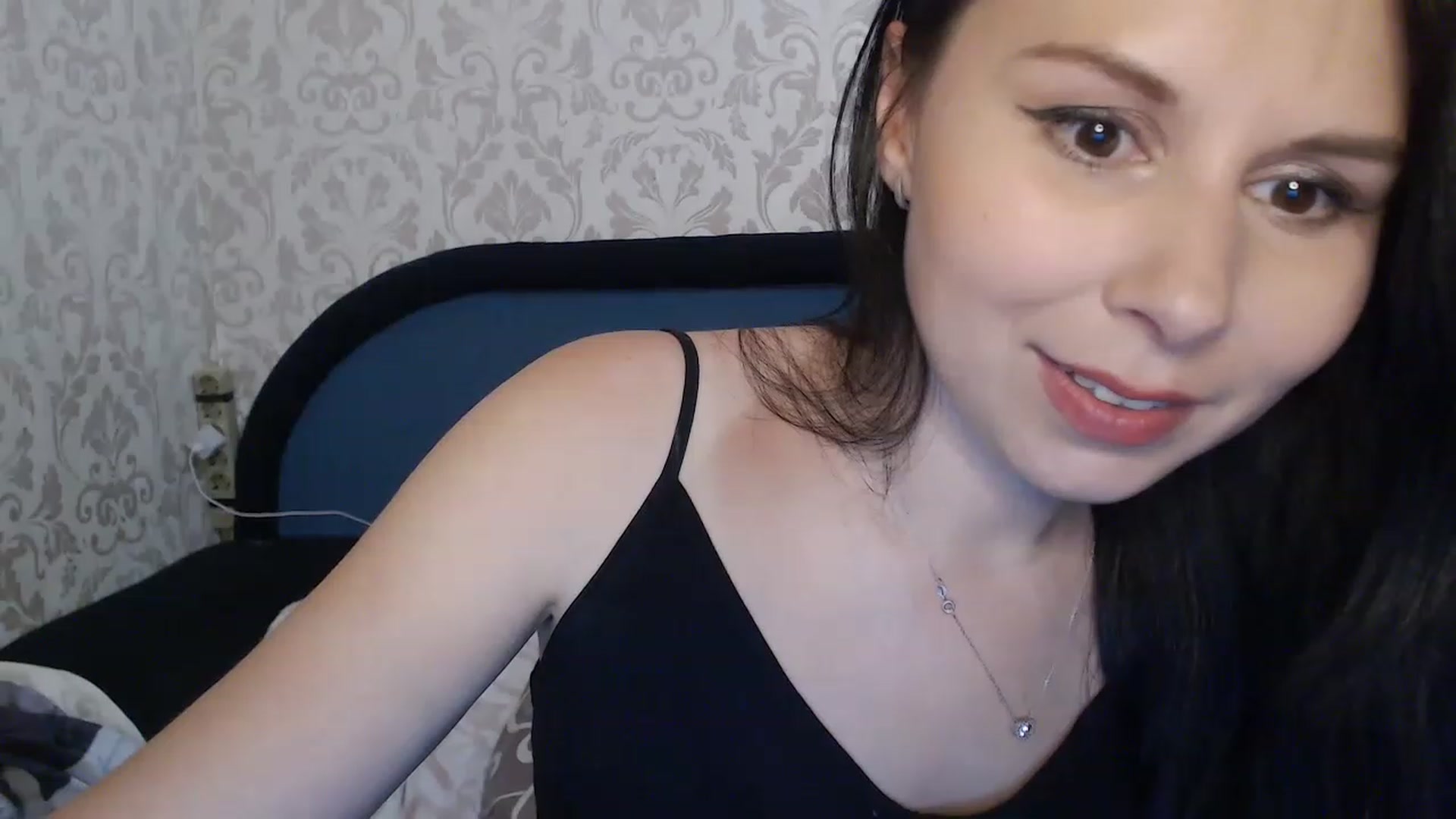 Gallery image thumbnail from Marissiya's myfreecams stream on, 06/18/2023, 16:47 image 18 of 20