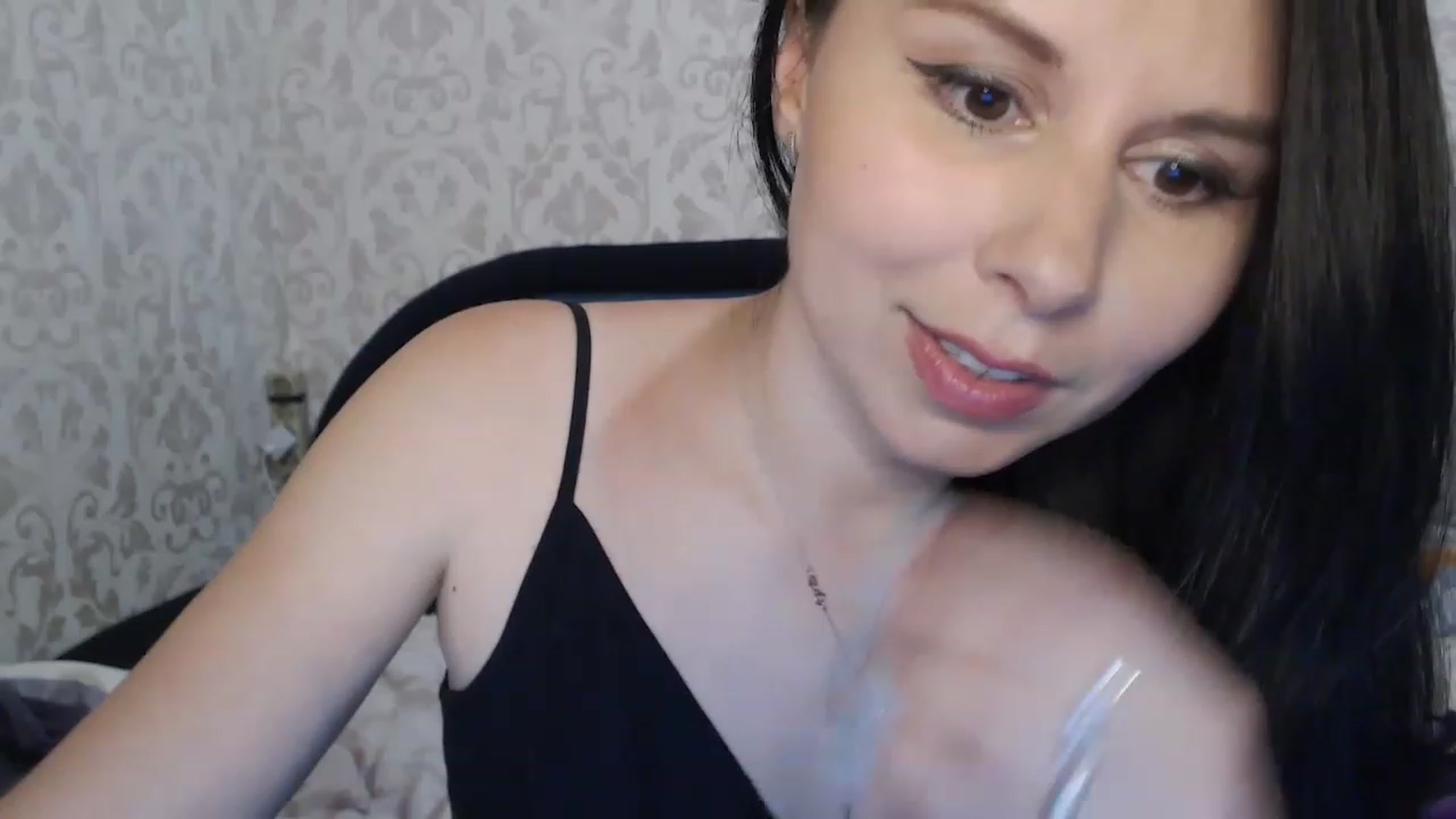 Gallery image thumbnail from Marissiya's myfreecams stream on, 06/18/2023, 16:47 image 3 of 20