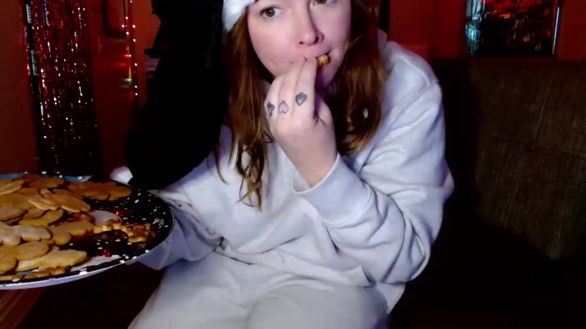 Gallery image thumbnail from MarlaSingerr's myfreecams stream on, 12/22/2024, 12:17 image 19 of 20