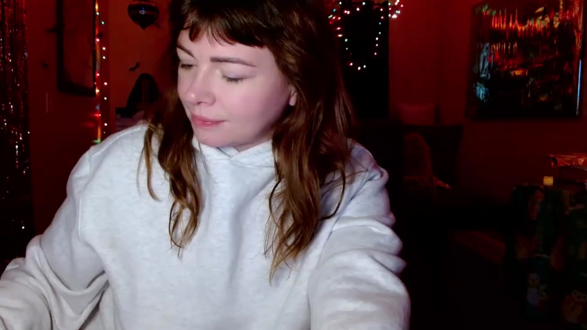 Gallery image thumbnail from MarlaSingerr's myfreecams stream on, 12/22/2024, 12:17 image 9 of 20