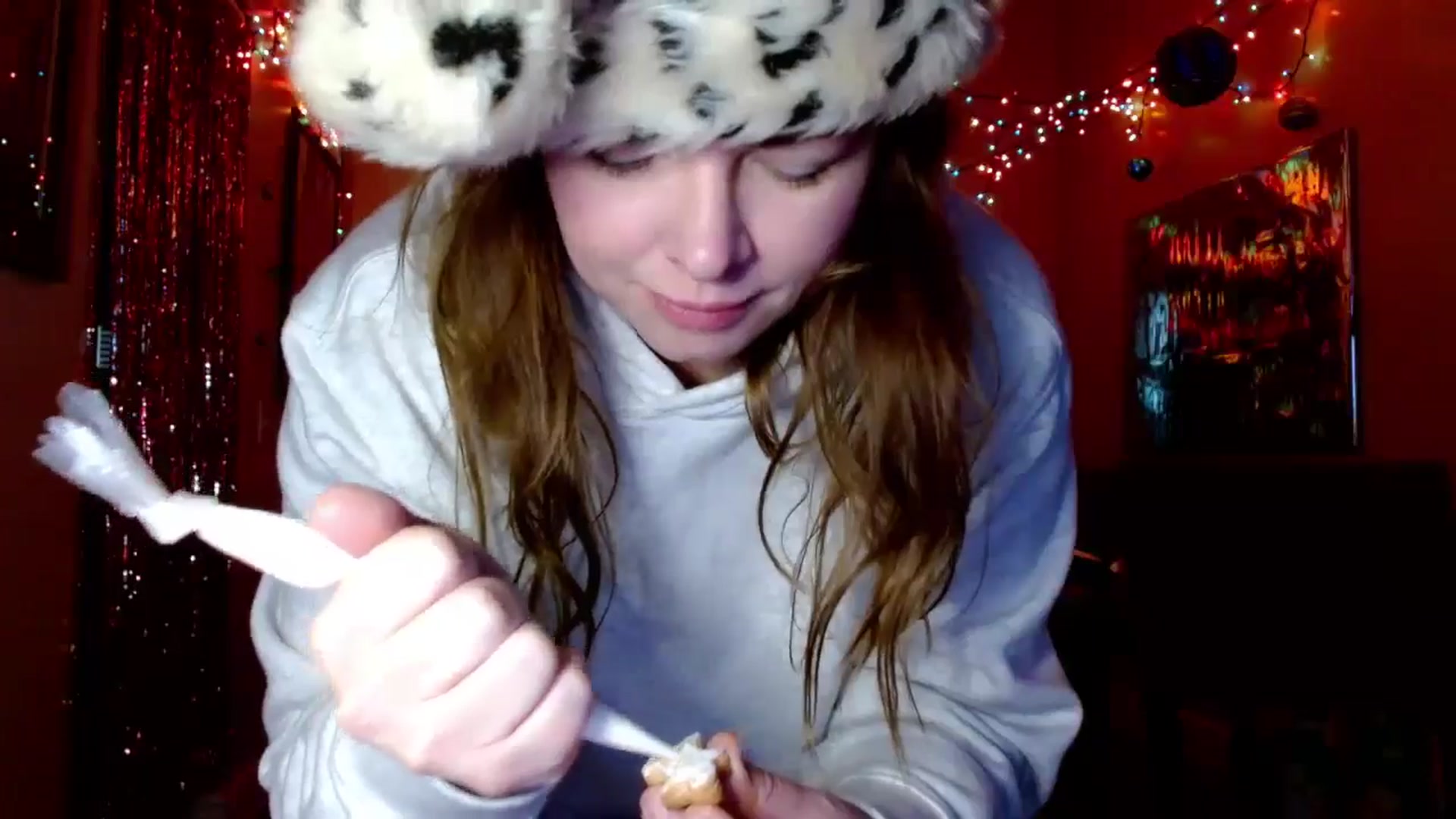 Gallery image thumbnail from MarlaSingerr's myfreecams stream on, 12/22/2024, 12:17 image 15 of 20