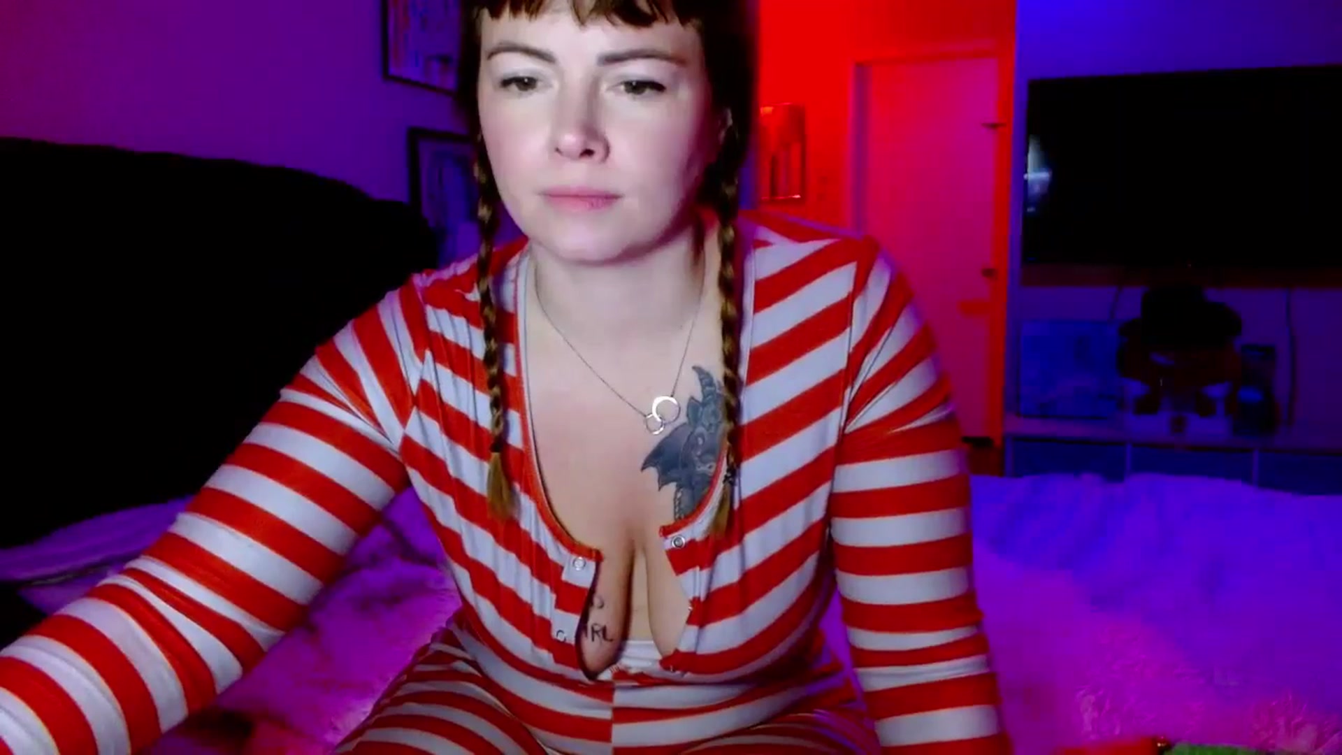 Gallery image thumbnail from MarlaSingerr's myfreecams stream on, 12/23/2024, 11:57 image 3 of 20