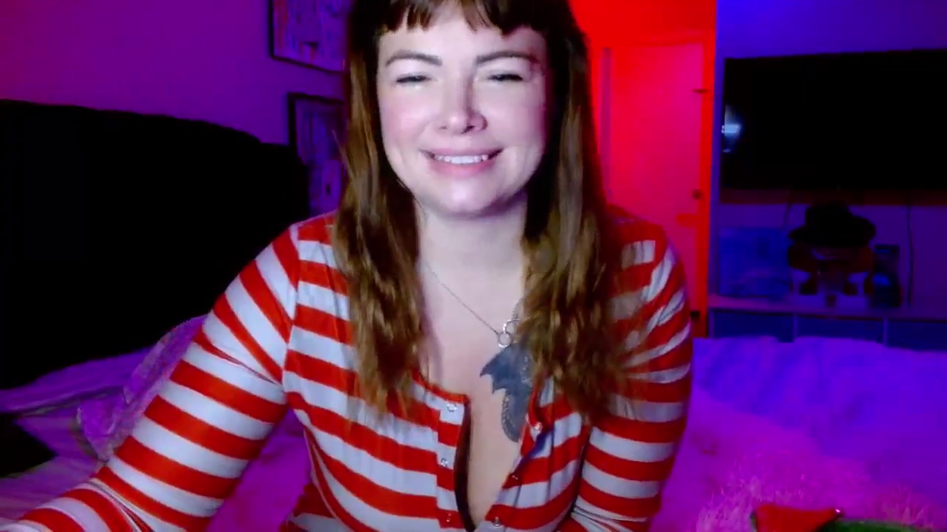 Gallery image thumbnail from MarlaSingerr's myfreecams stream on, 12/23/2024, 11:57 image 13 of 20
